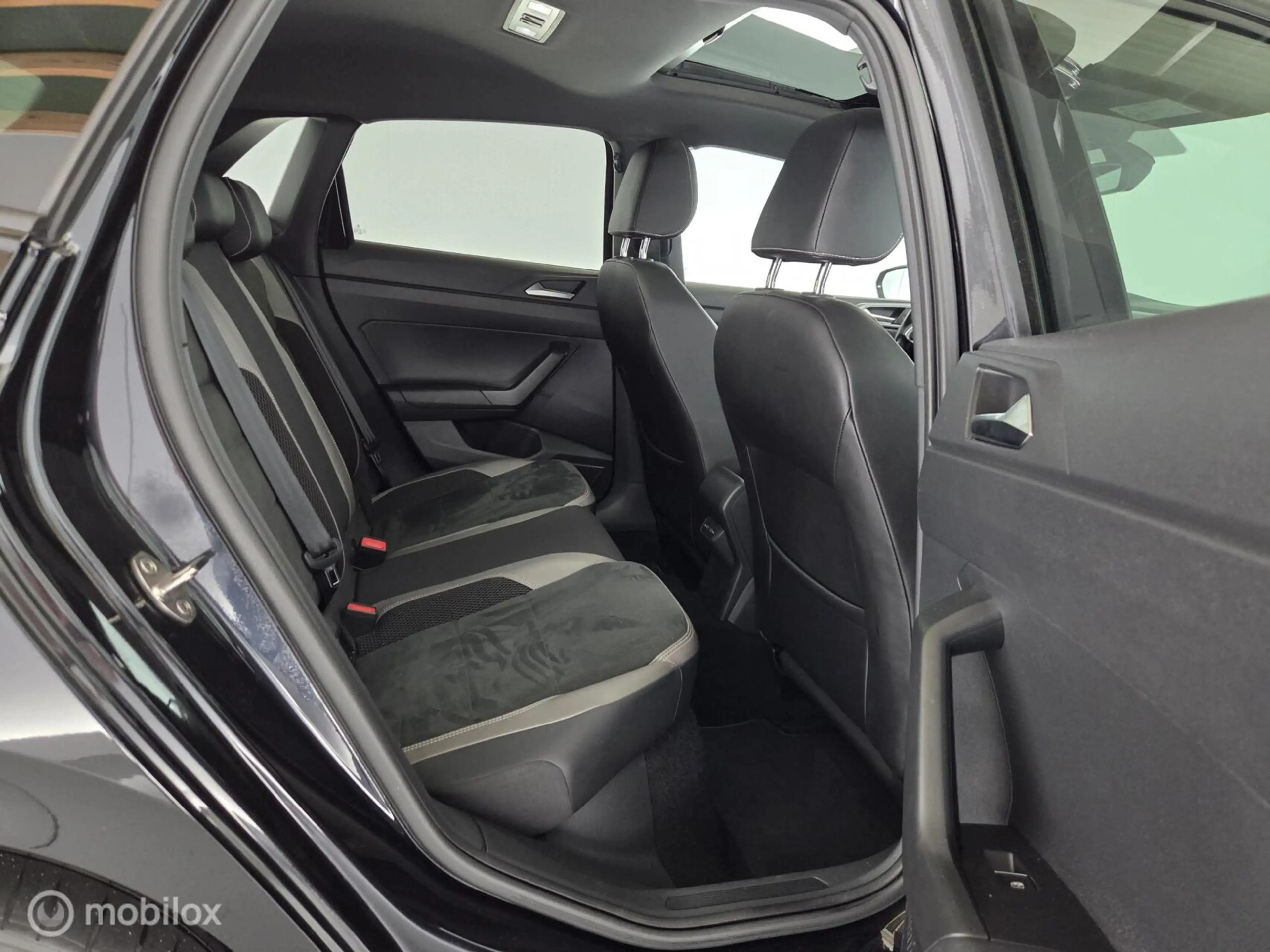 Volkswagen Polo GTI 2.0 TSI — photo 15