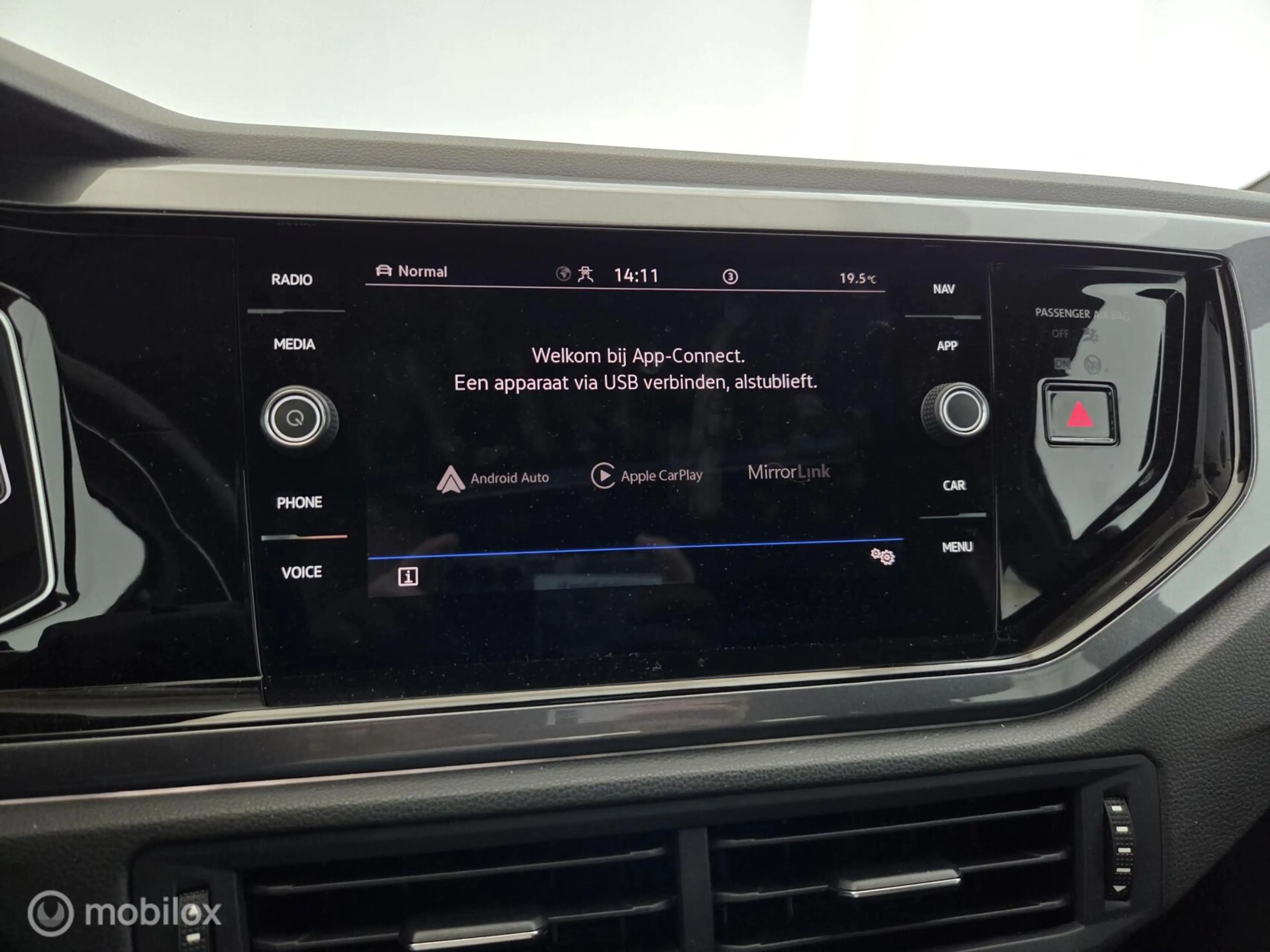Volkswagen Polo GTI 2.0 TSI — photo 9
