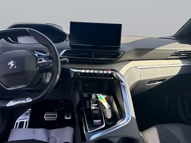 Peugeot 5008 view 12