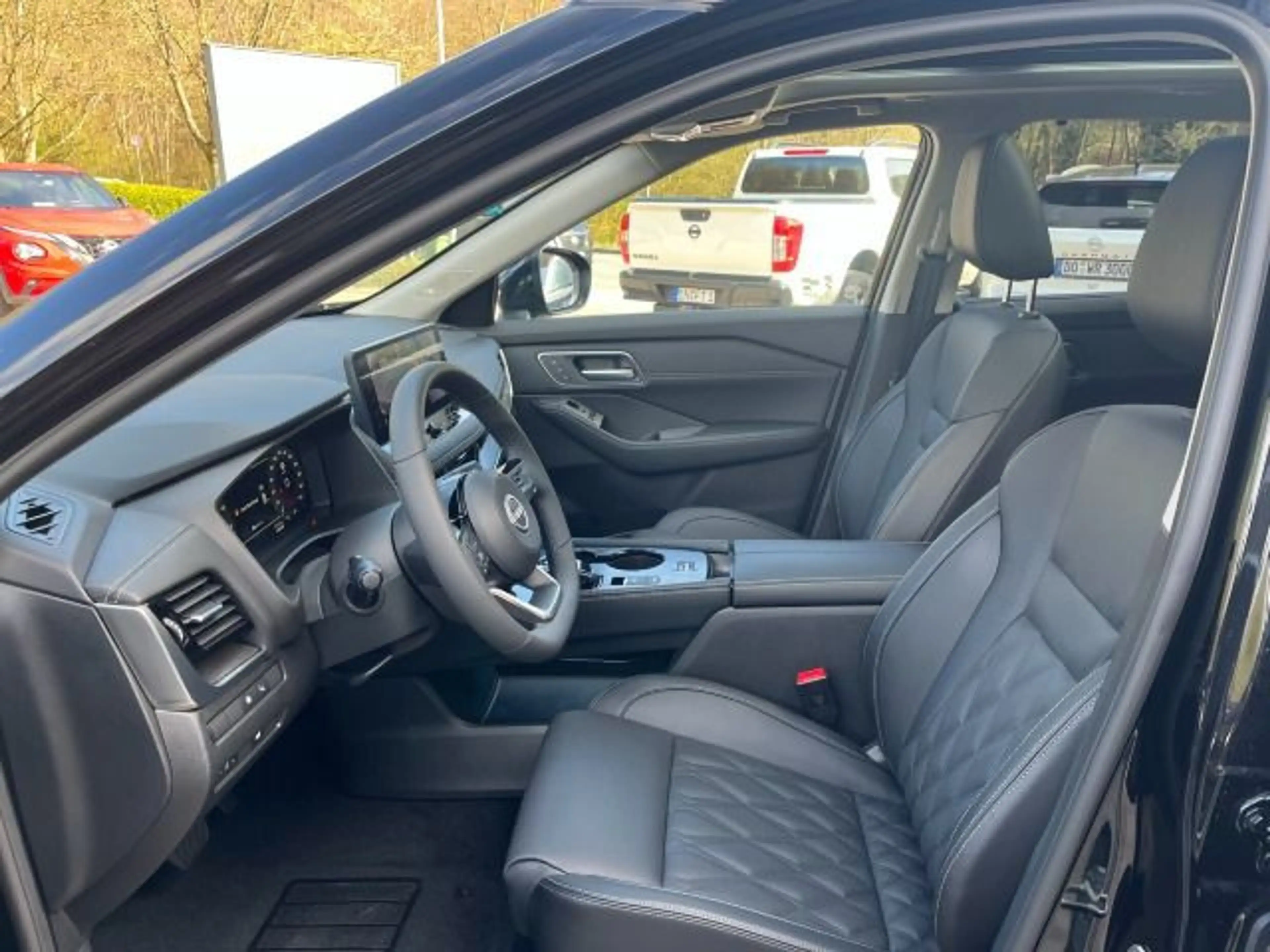 Nissan X-Trail Tekna+ 1.5 VC-T e-Power 204PS 20" — photo 12