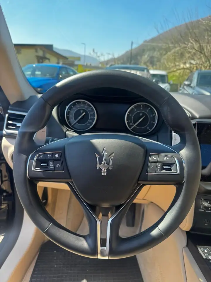 Maserati Ghibli 2022