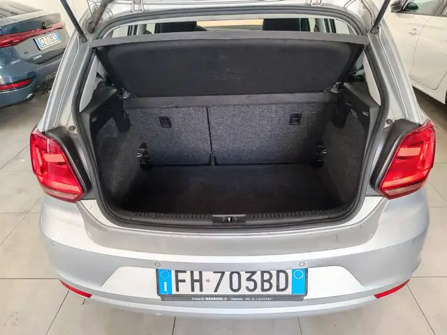 Volkswagen Polo view 7