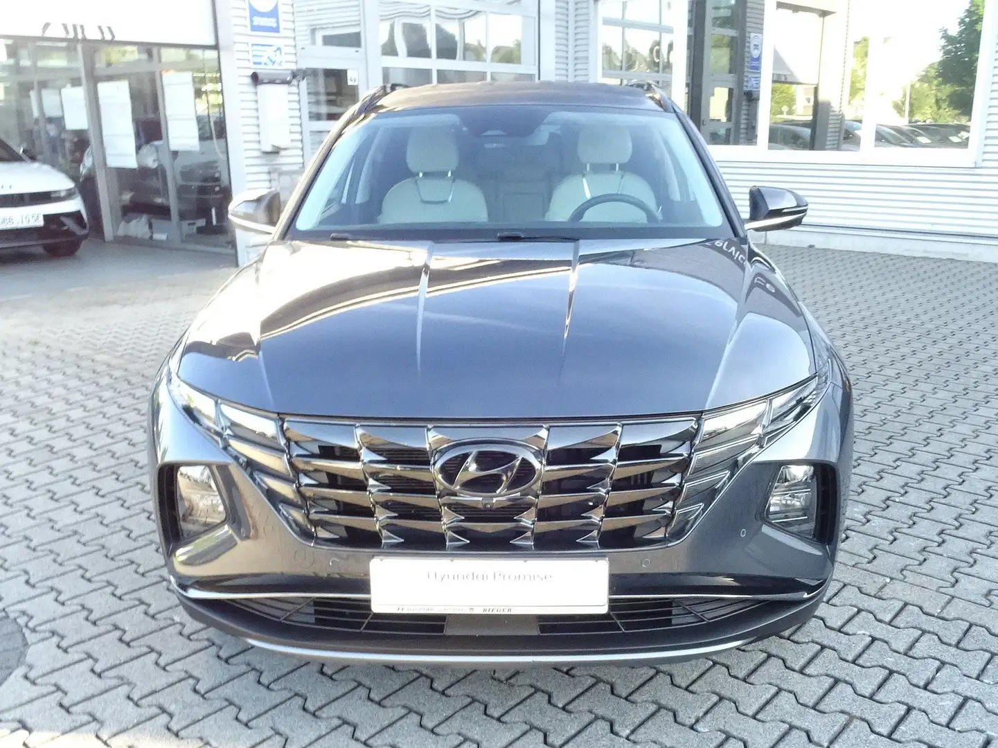 Hyundai TUCSON Plug-In Hybrid 1.6 T-GDi Plug-in-4WD Prime 360G Ka Grau - 2