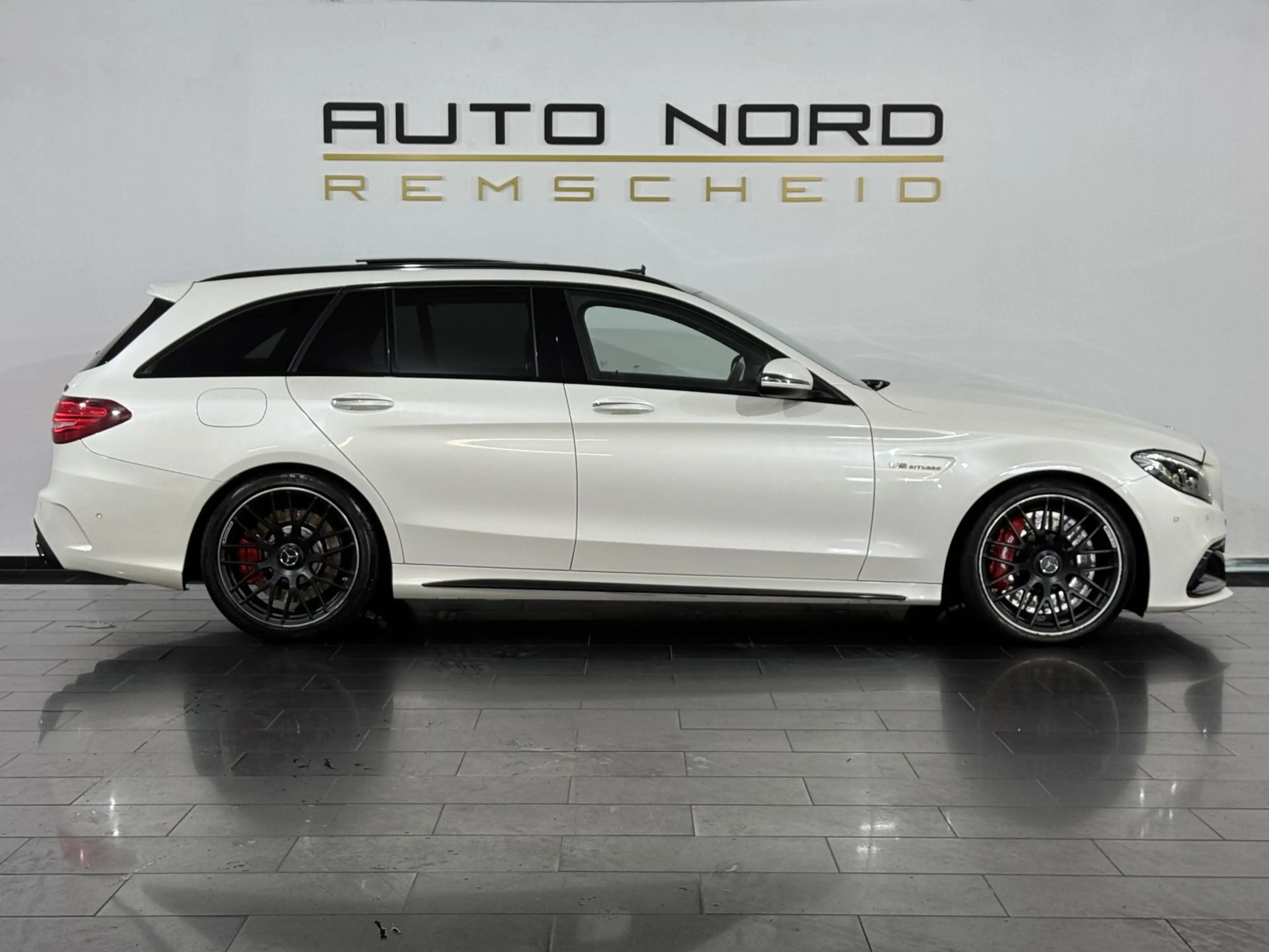 Mercedes-Benz C 63 AMG s T *Pano*Designo*S-AGA*H-UP*Memory*Cam — photo 5