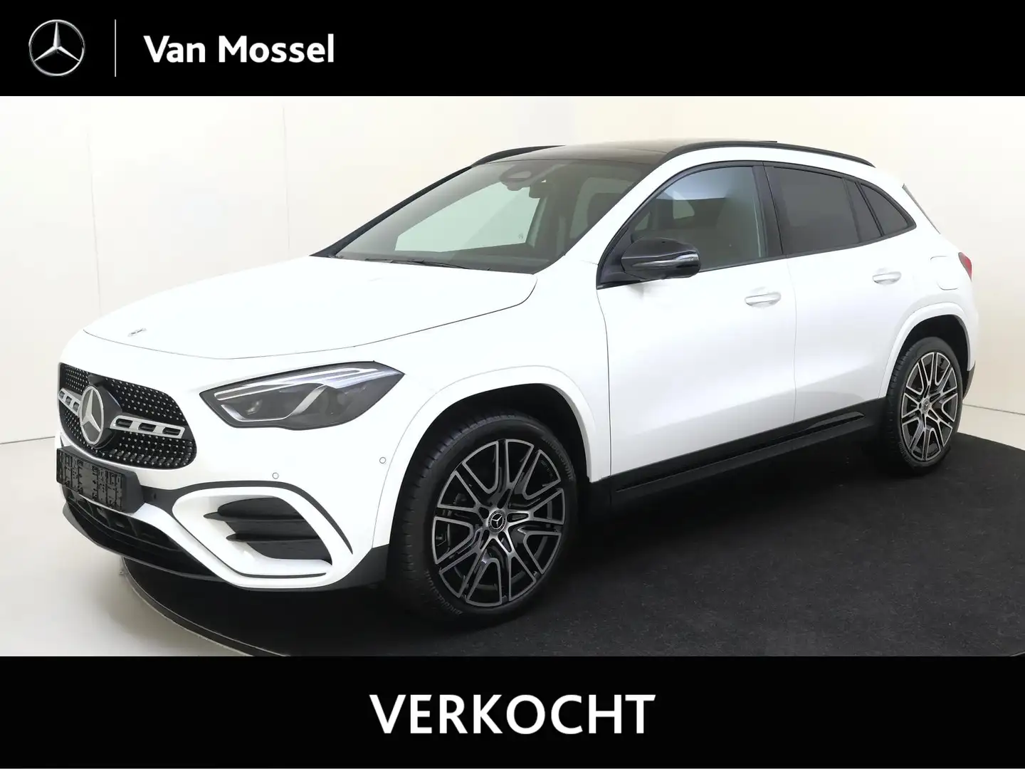 Mercedes-Benz GLA 250 e Business Solution AMG Wit - 1