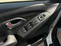Hyundai iX35 2,0 CRDi Premium 4WD Aut. AHK Panorama Pickerl NEU Weiß - thumbnail 24
