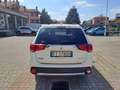Mitsubishi Outlander 2.2 DI-D 2WD Instyle Blanc - thumbnail 4