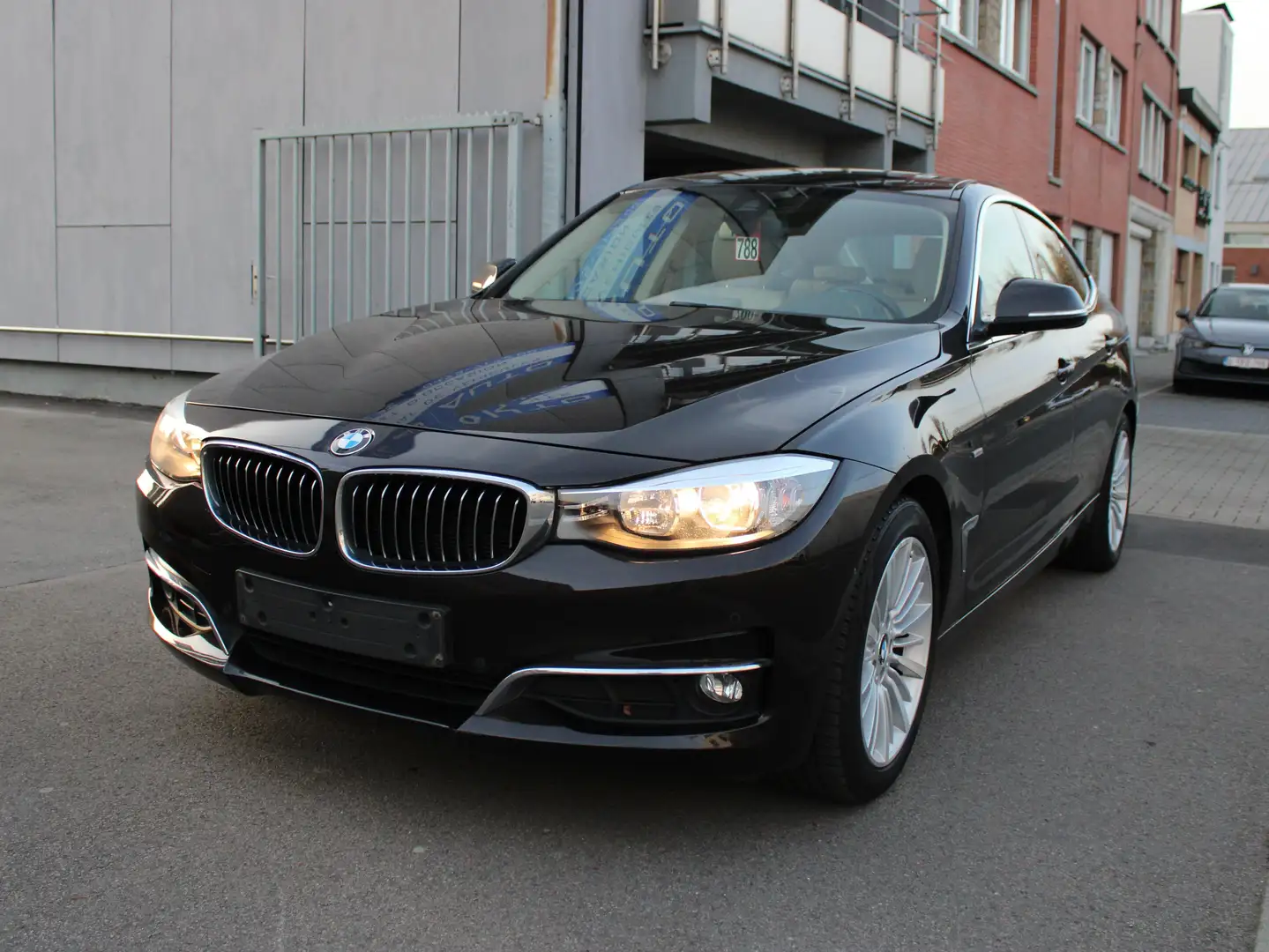 BMW 318 dA Gran Turismo GT+BOÎTE AUTO+CUIR++ Noir - 1