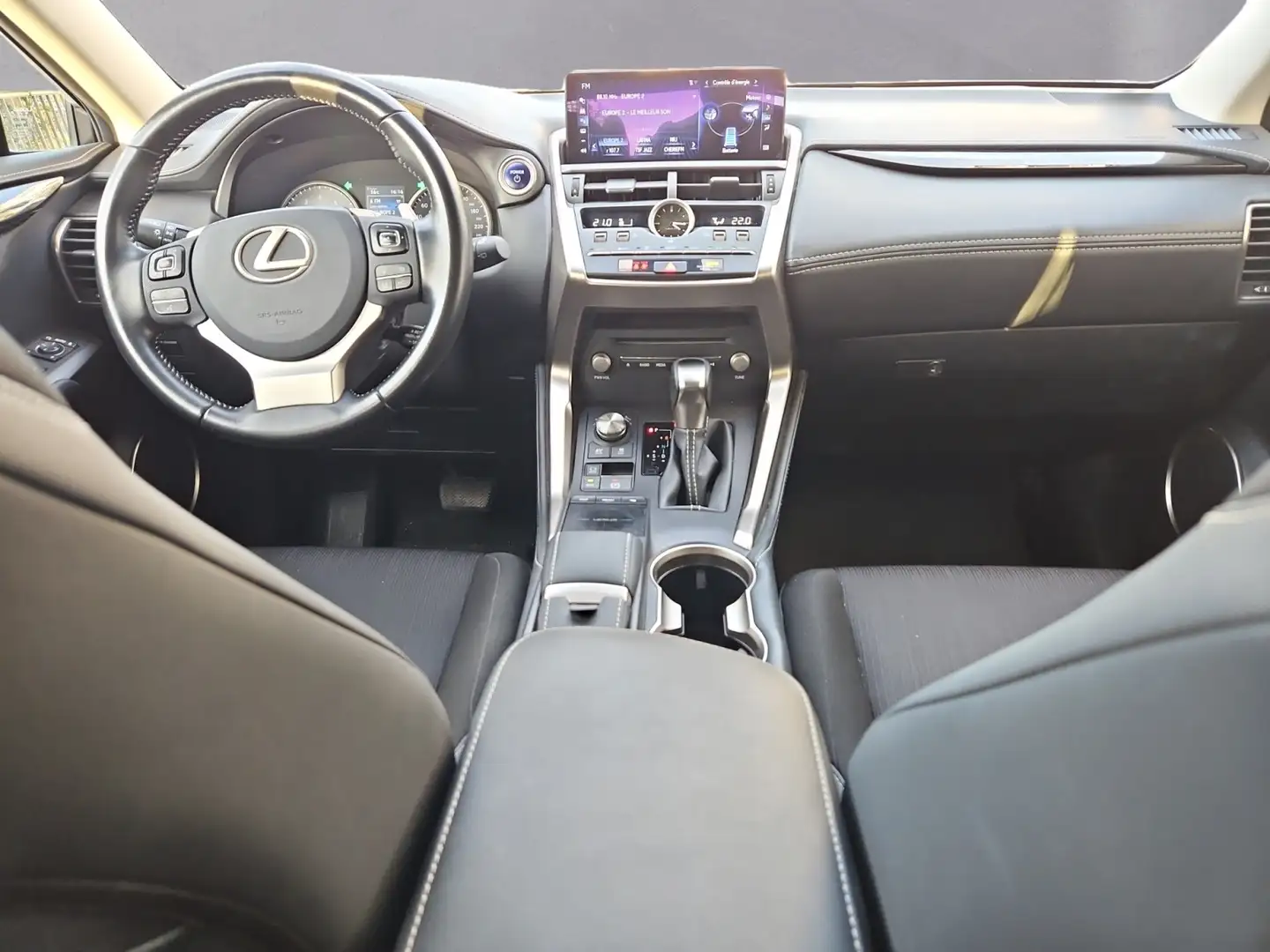 Lexus Business Gri - 2