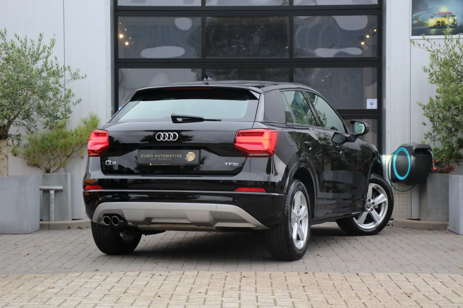 Audi Q2 1.4 TFSI ACT Sport 150pk S-tronic - LED - NAVI - A Schwarz - 2