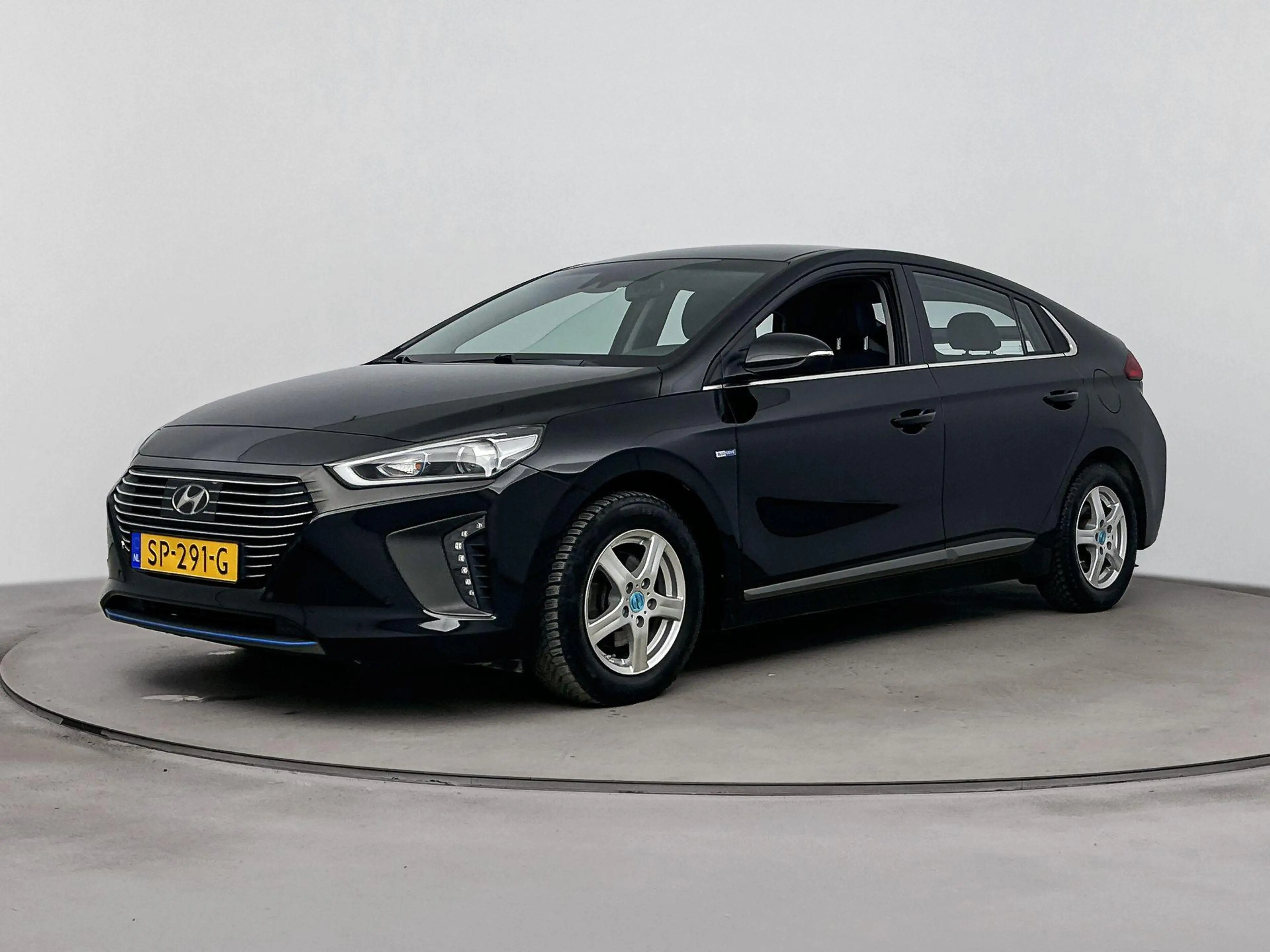 Hyundai IONIQ 1.6 GDi Comfort HEV | trekhaak | Navigatie & carpl — photo 8