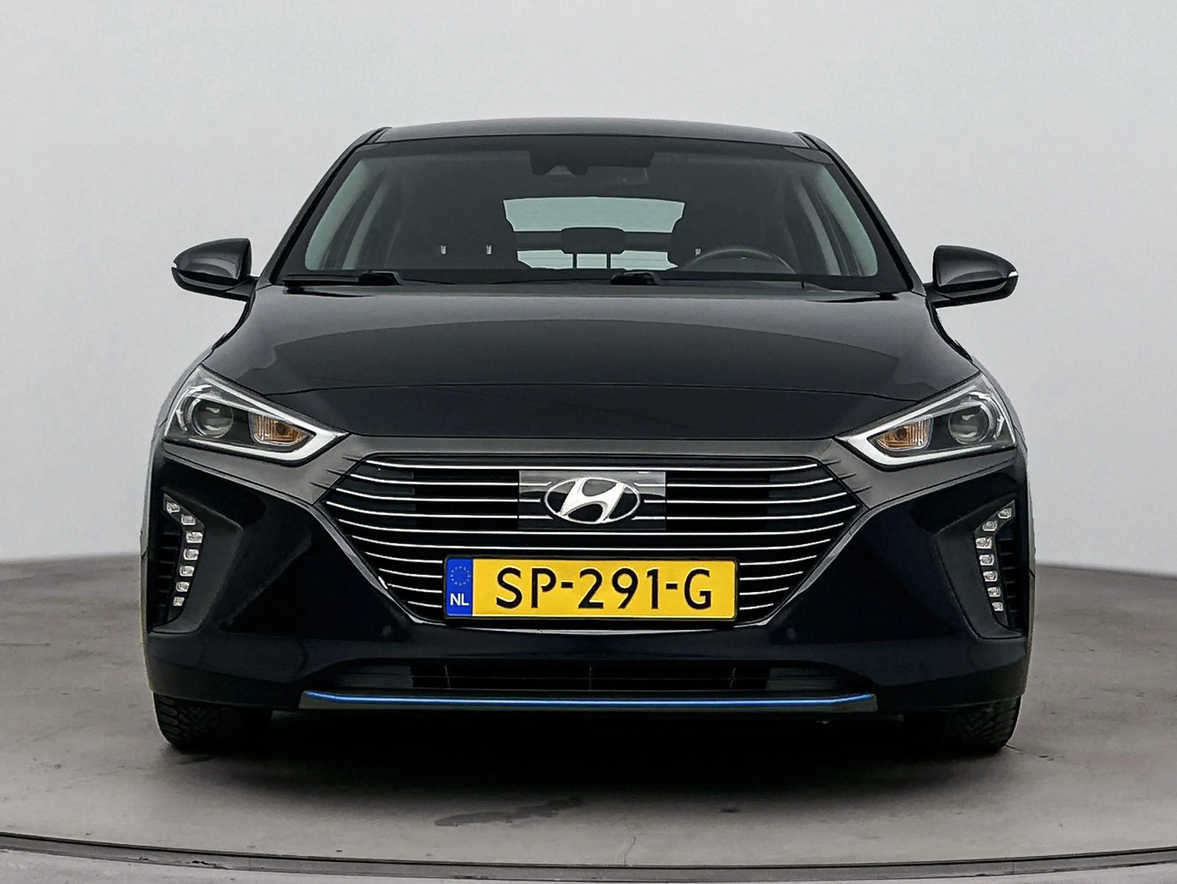 Hyundai IONIQ 1.6 GDi Comfort HEV | trekhaak | Navigatie & carpl — photo 4