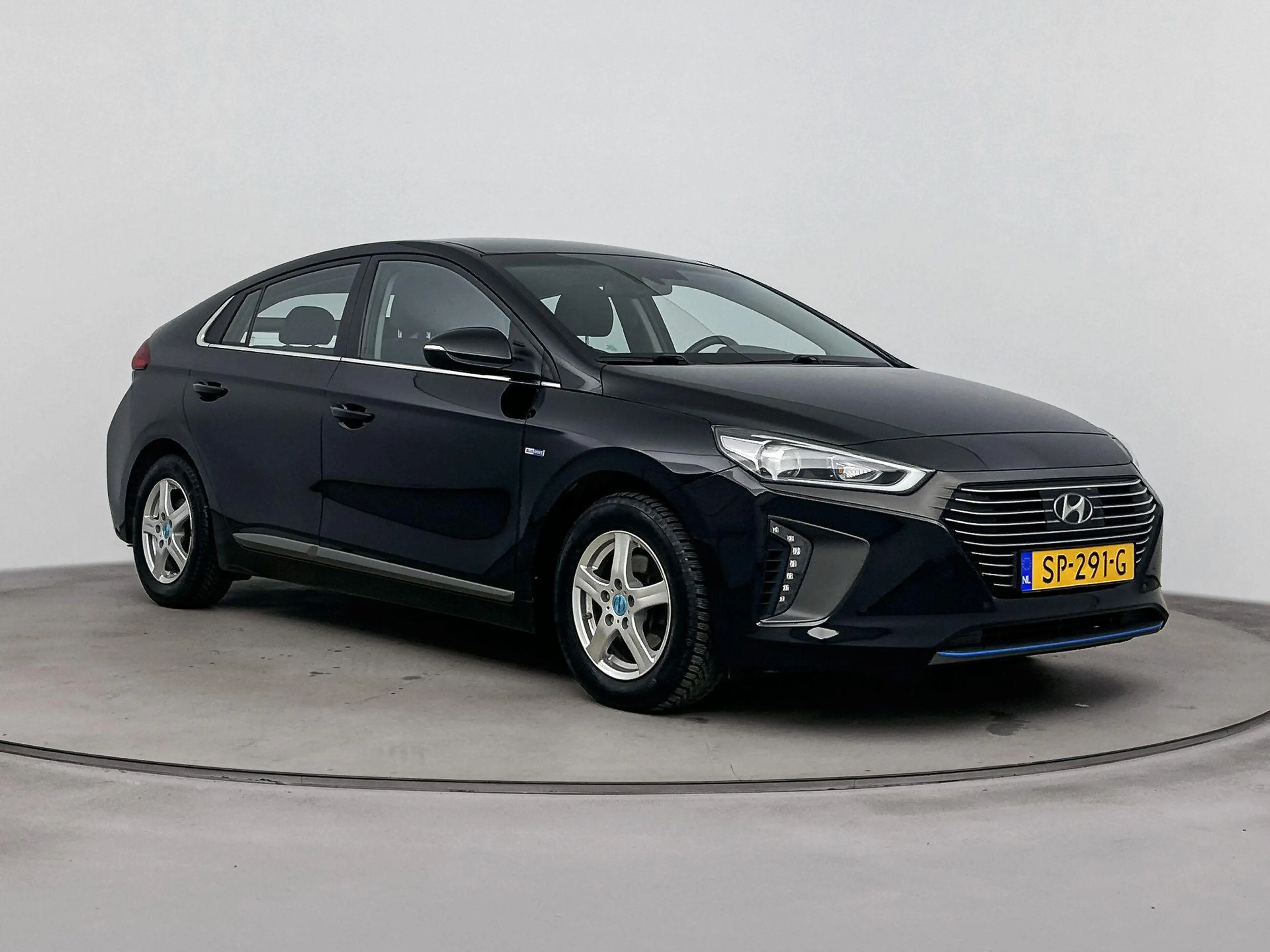 Hyundai IONIQ 1.6 GDi Comfort HEV | trekhaak | Navigatie & carpl — photo 6