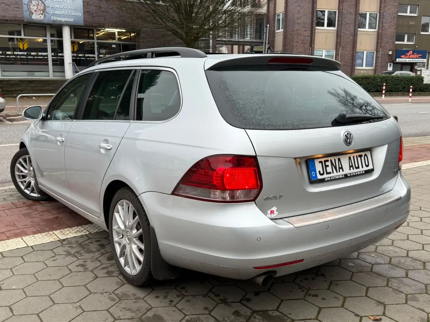 Volkswagen Golf VI Variant Comfortline 2.Hand Ori. 35 tkm Silber - 2