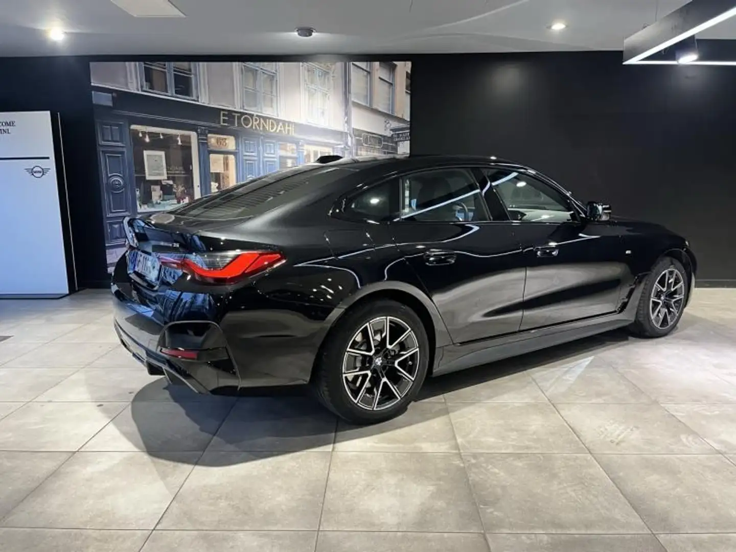 BMW 528 eDrive35 286ch M Sport Noir - 2