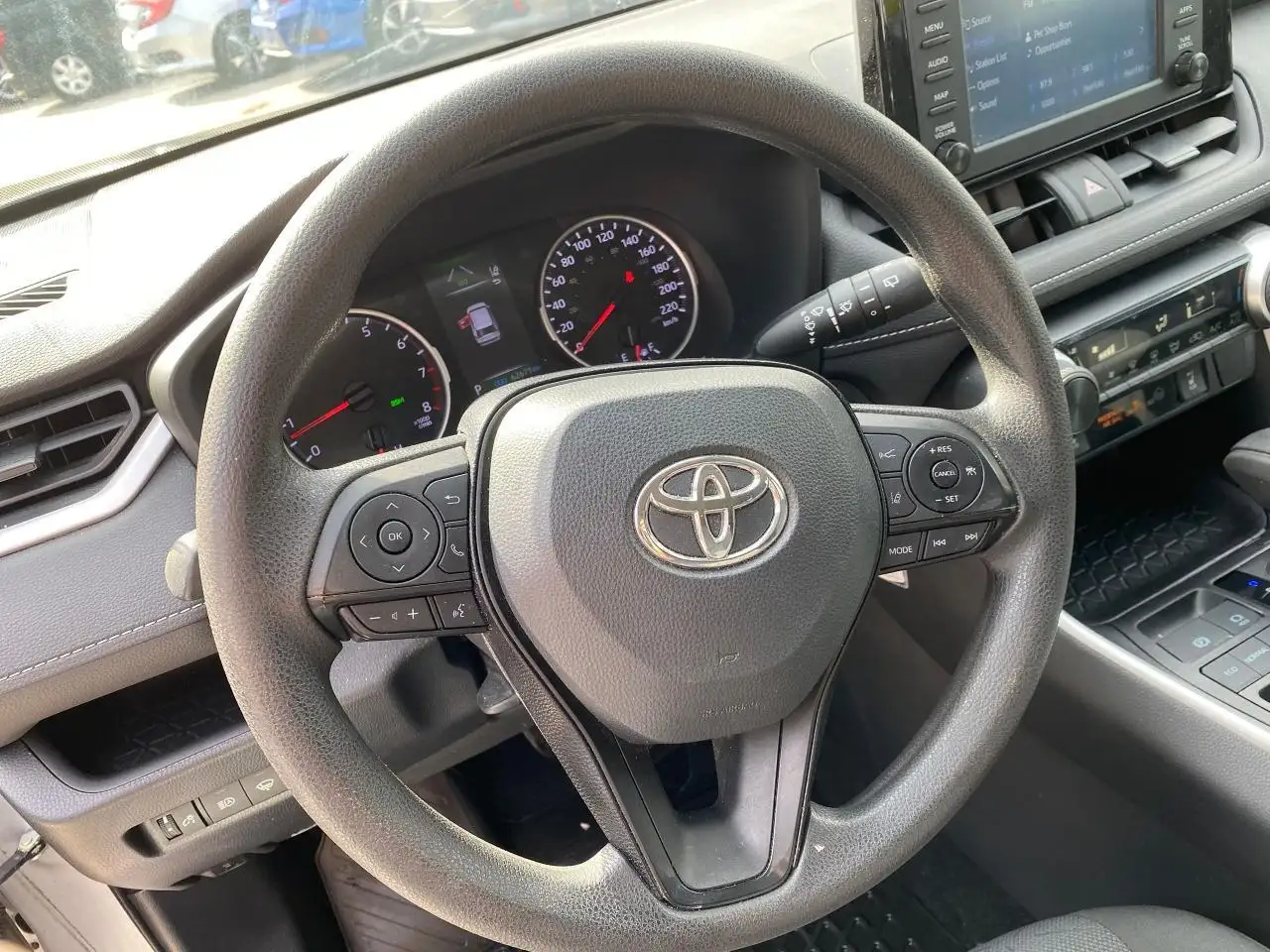 Toyota RAV 4 снимка Toyota RAV 4