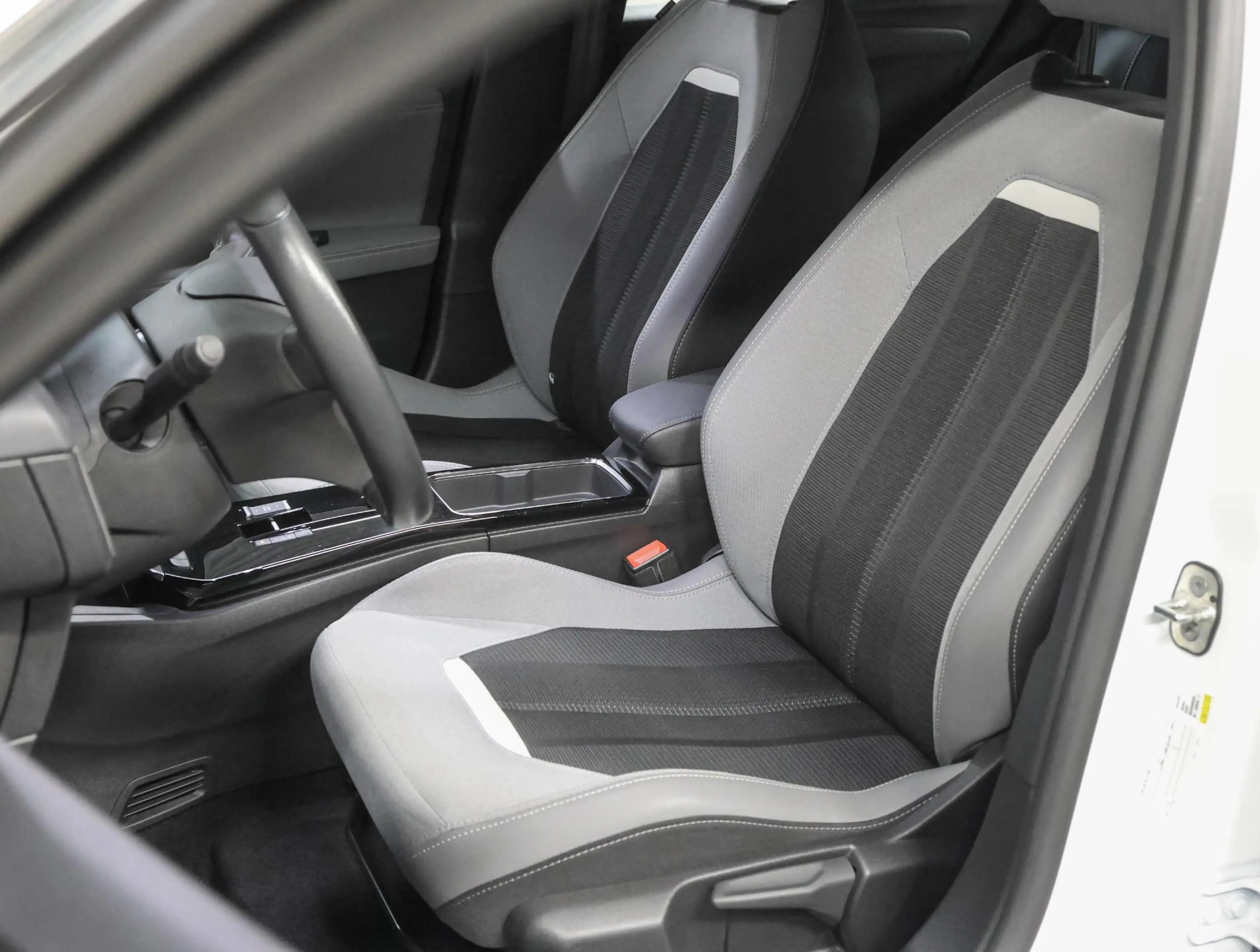 Opel Mokka-E Elegance 50kWh | Accu 96 % | 1ste eigenaar | Camer — photo 12