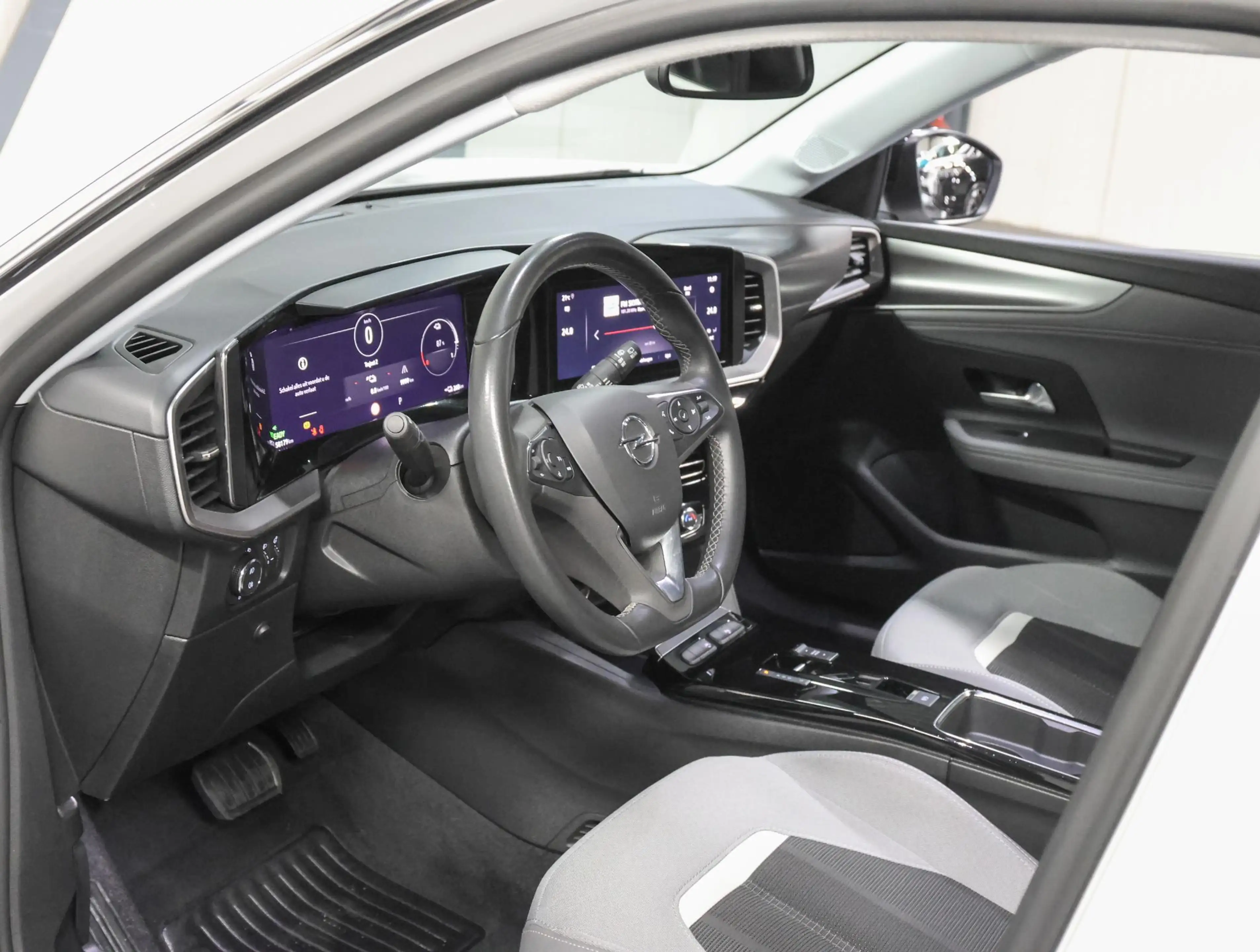 Opel Mokka-E Elegance 50kWh | Accu 96 % | 1ste eigenaar | Camer — photo 11