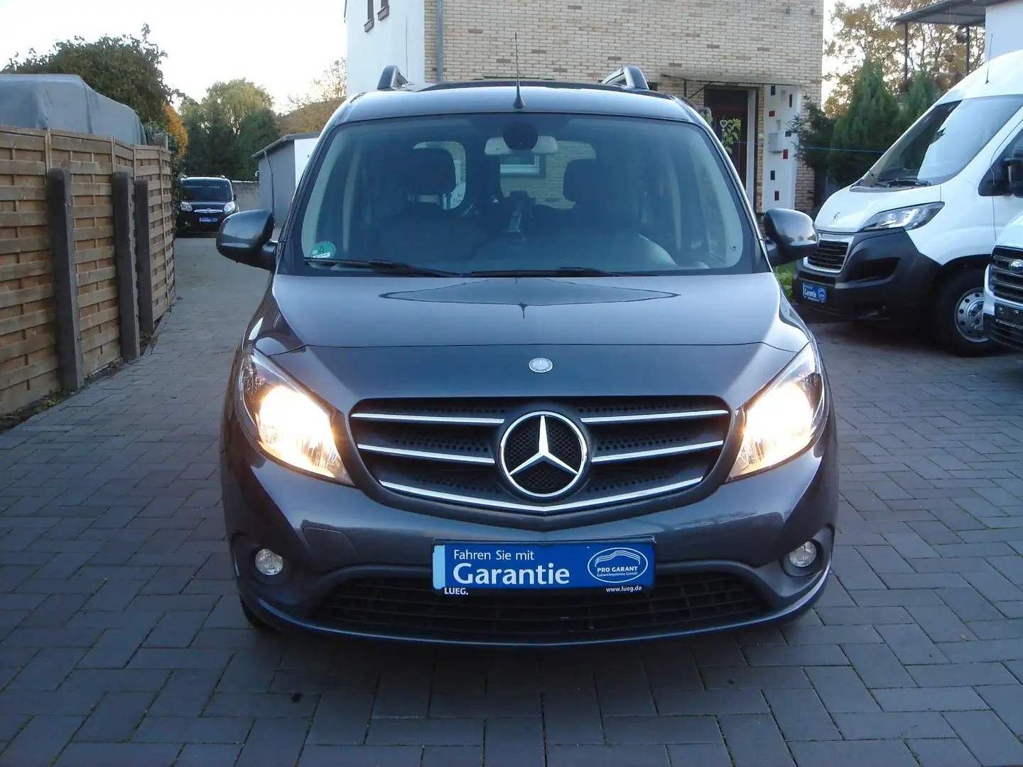 Mercedes-Benz Citan CITAN KOMBI TOURER 115 CDI +EDITION++79TKM+TOP ! Grau - 2