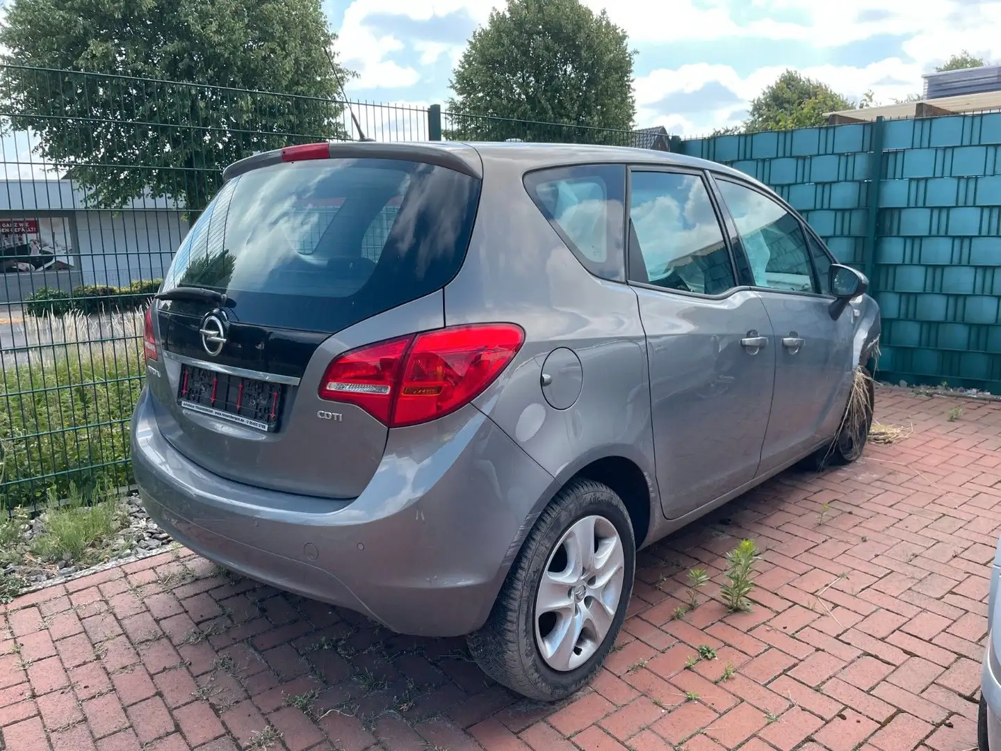 Opel Meriva B Edition Brun - 2