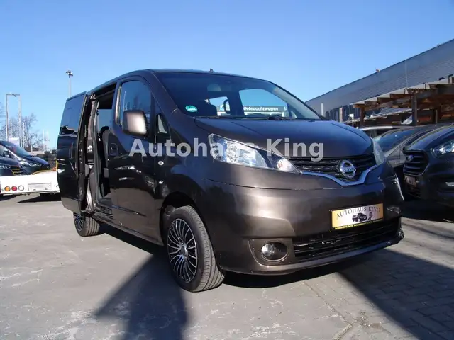 Nissan NV200 / Evalia Tekna-NAVI/7Sit/
