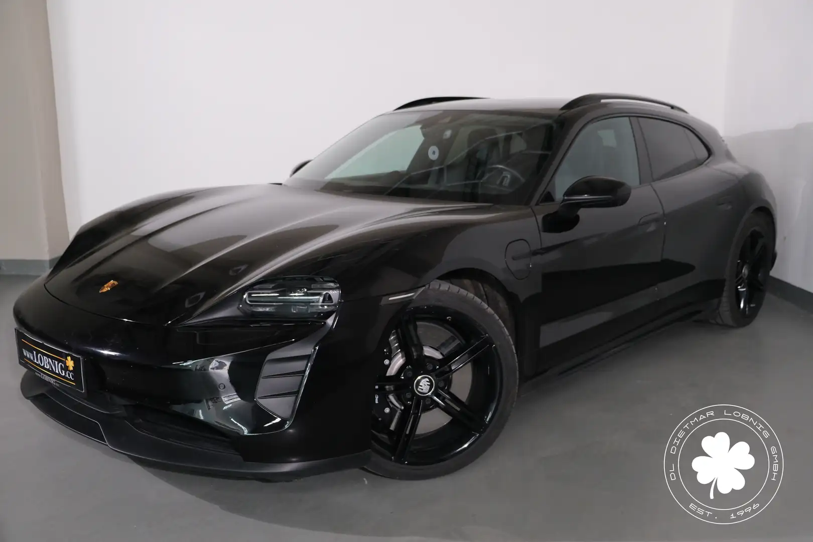 Porsche Taycan 4 S Sport Turismo | Per. Bat. Plus | Chrono | Voll Schwarz - 1