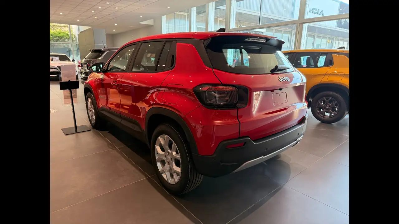 Jeep Avenger E-Hybrid Avenger Altitude 1.2 110cv Dct Mhev 7