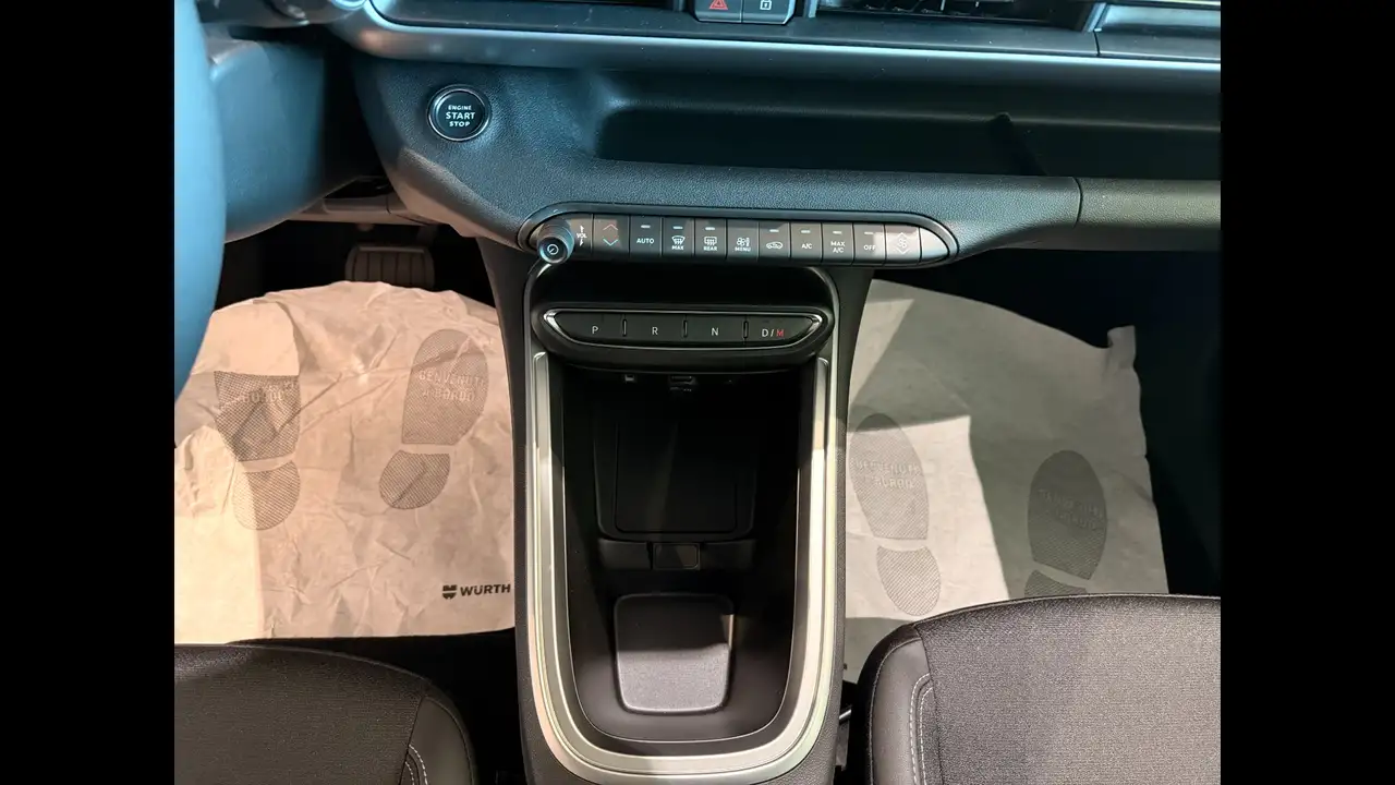 Jeep Avenger E-Hybrid Avenger Altitude 1.2 110cv Dct Mhev 12