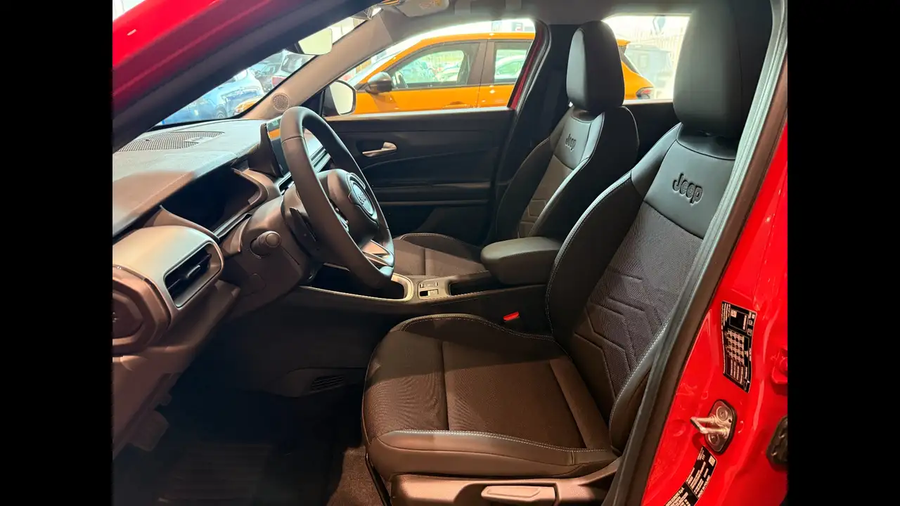 Jeep Avenger E-Hybrid Avenger Altitude 1.2 110cv Dct Mhev 6