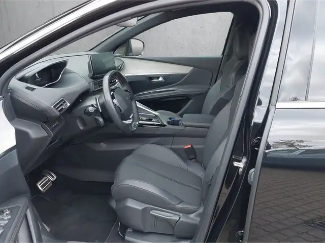 Peugeot 3008 view 9