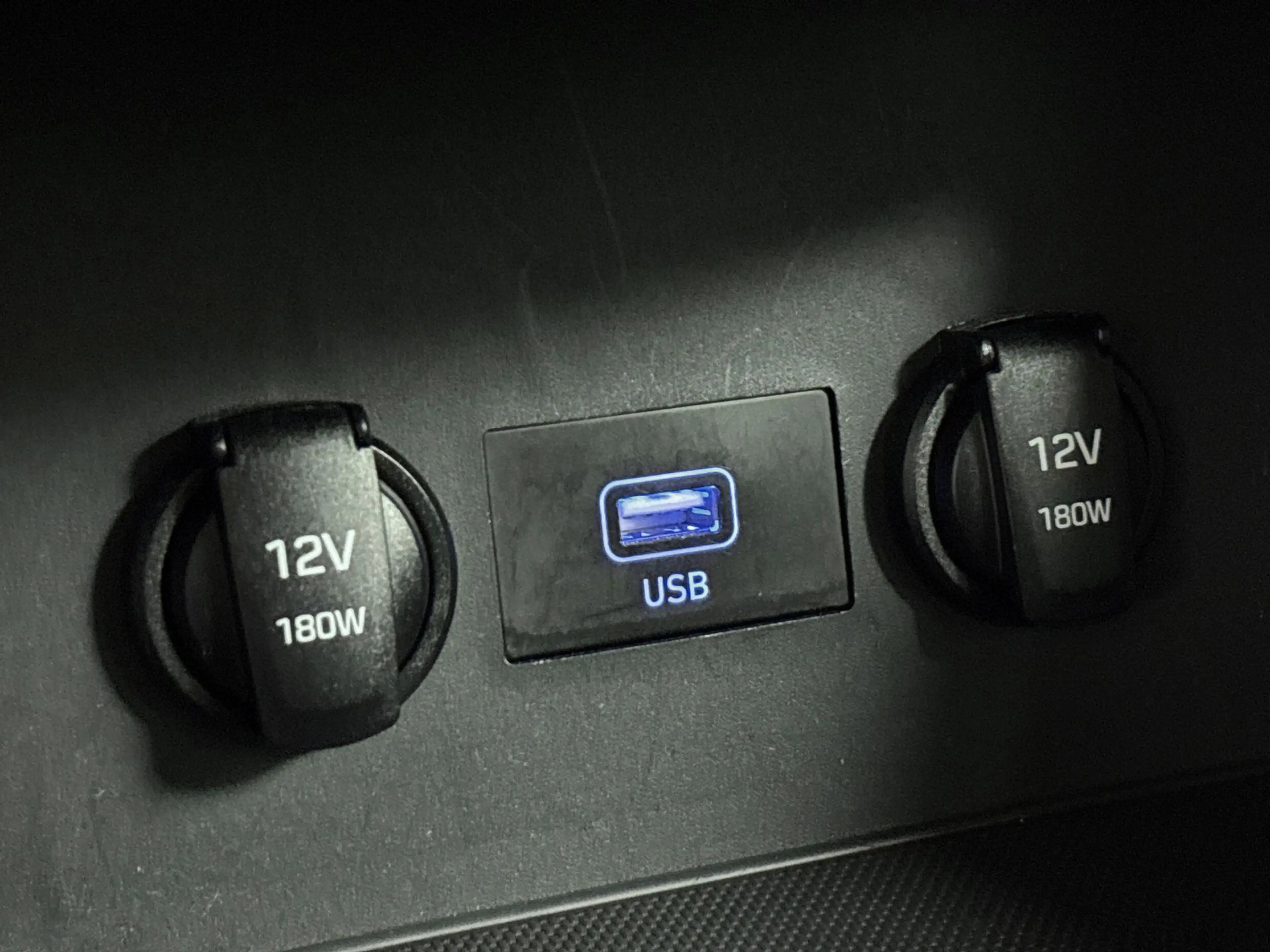 Hyundai i30 Wagon 1.0 T-GDi MHEV Comfort — photo 13