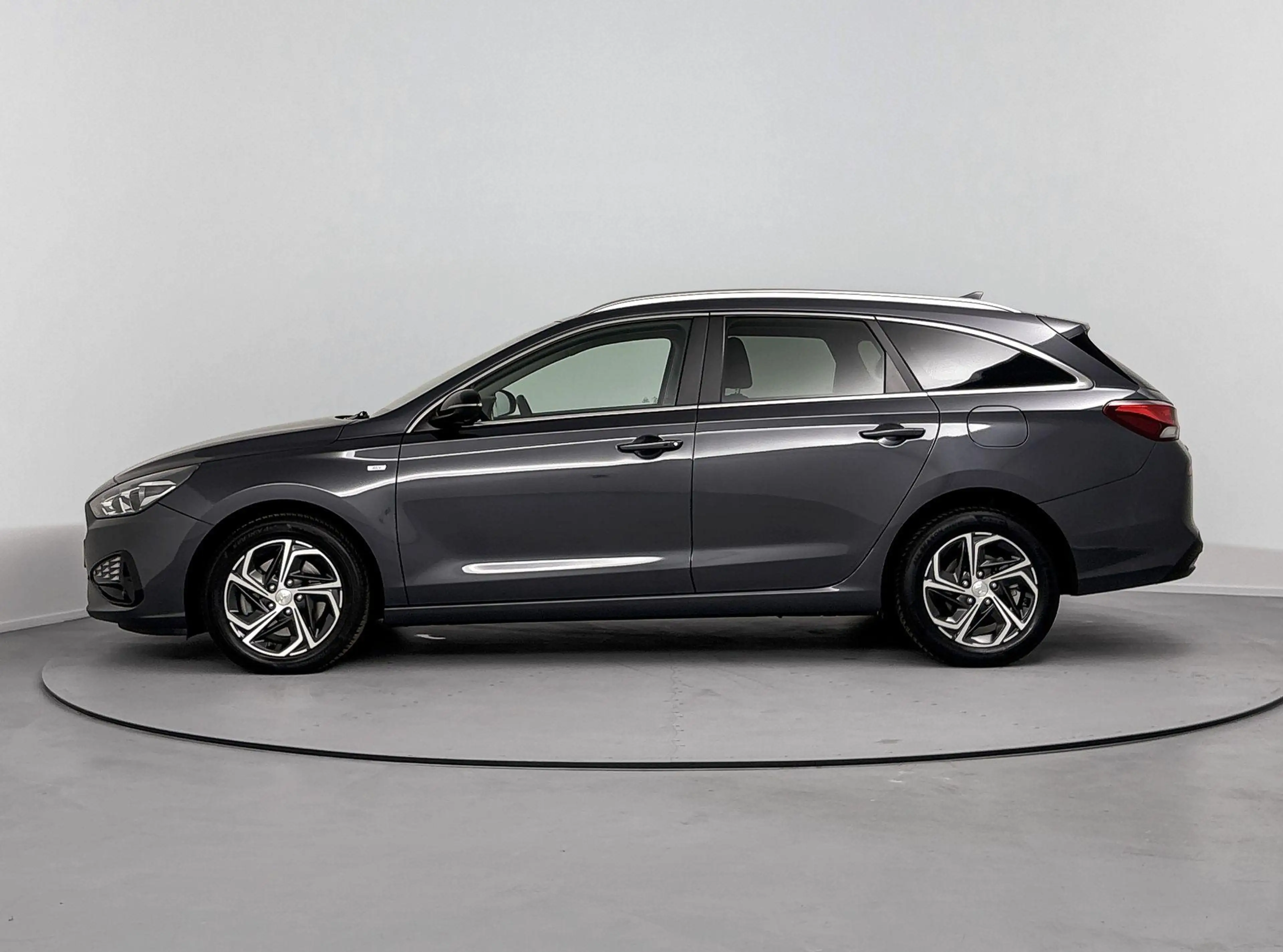 Hyundai i30 Wagon 1.0 T-GDi MHEV Comfort — photo 2