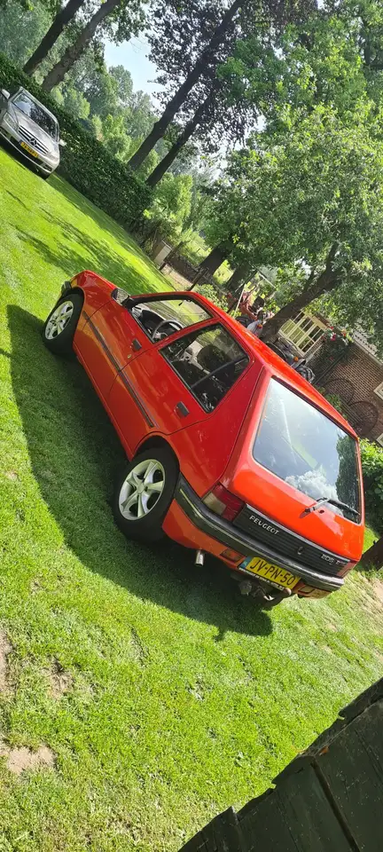 Peugeot 205 1.8 Dturbo, foto 4