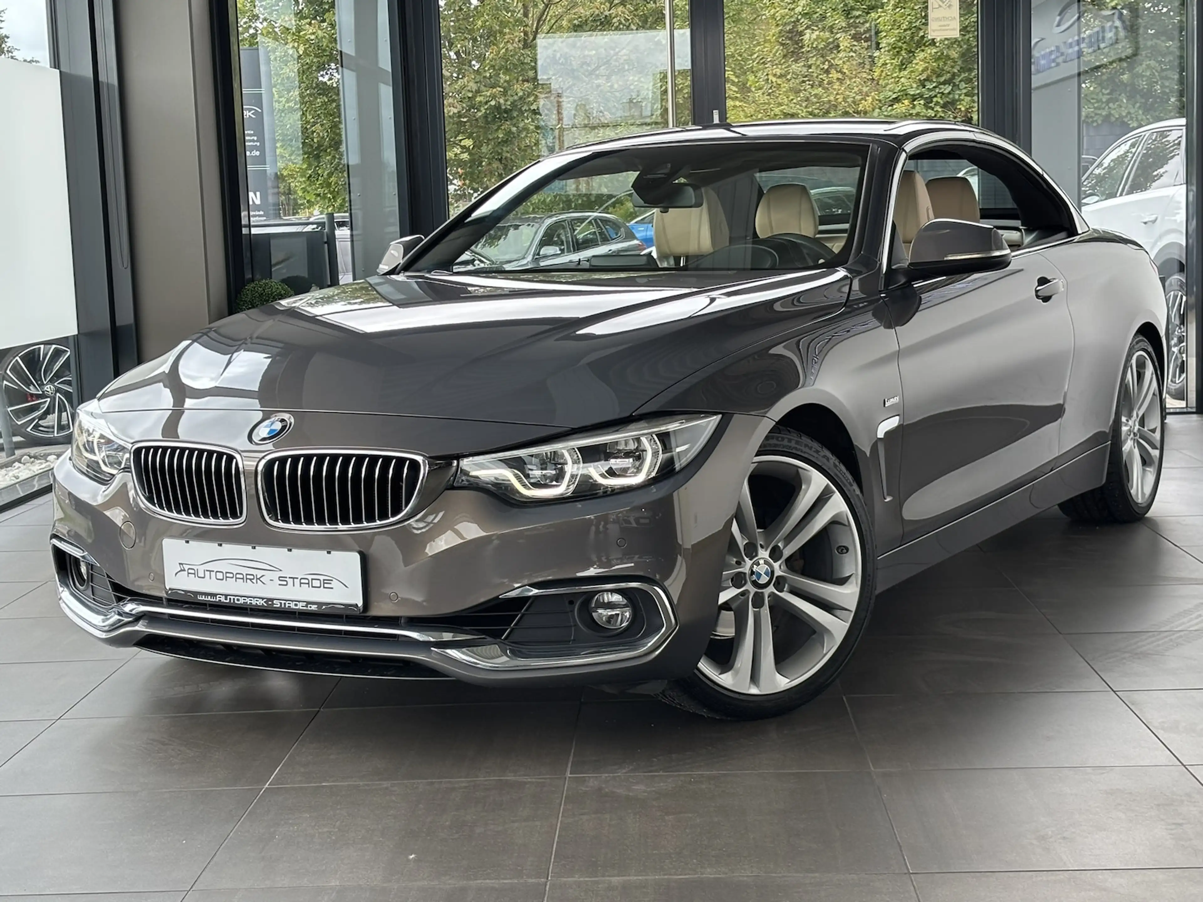 BMW 420 420i Luxury Line Cabrio LED Aut. Navi Leder HUD — photo 2