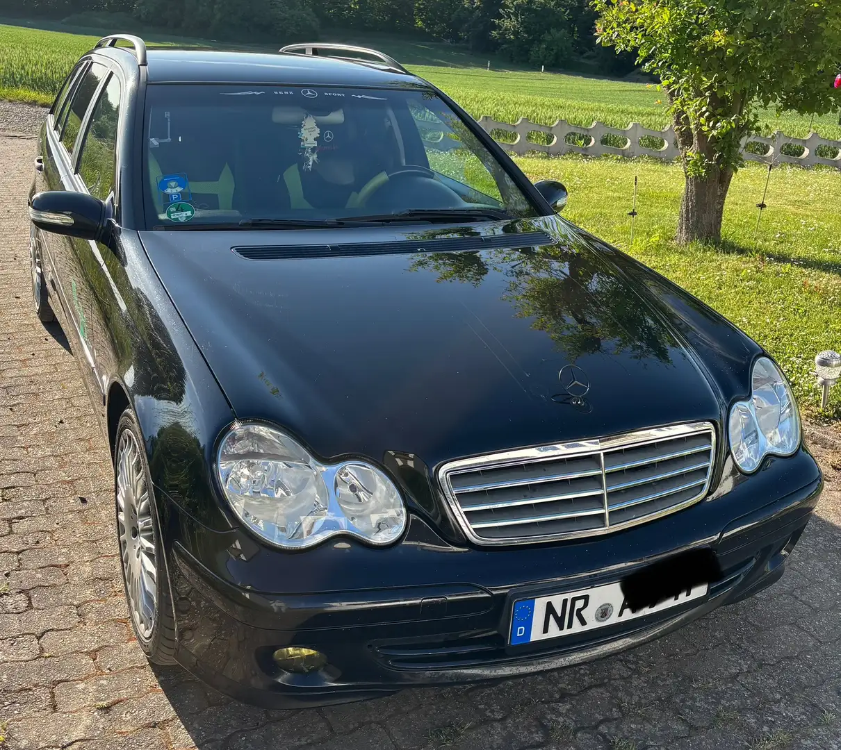 Mercedes-Benz C 180 C 180 T Kompressor (203.246) Černá - 2