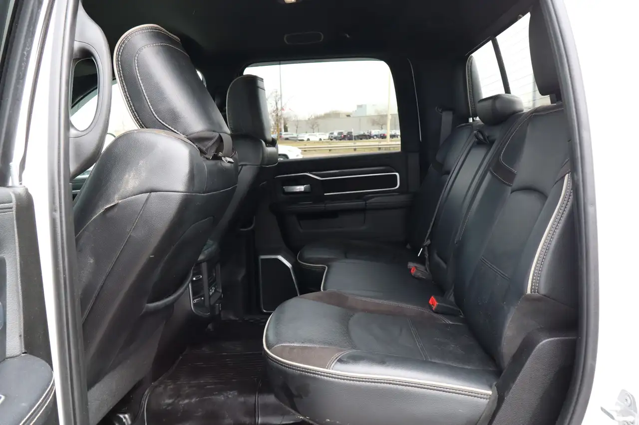 RAM 3500 снимка RAM 3500