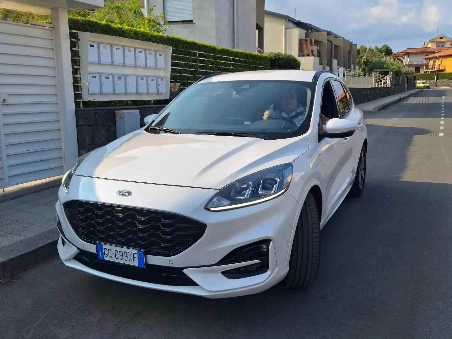 Ford Kuga 2.0 tdci ST-Line s&s 2wd 150cv - 1