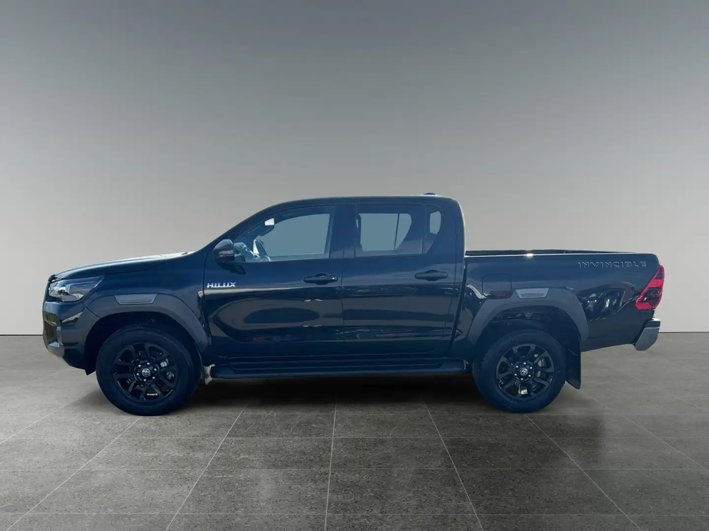 Toyota Hilux 2,8 l AT Double Cab Invincible Noir - 2