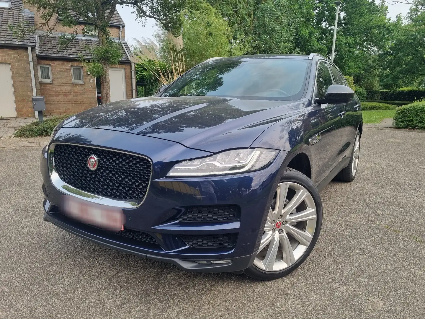 Jaguar F-Pace 20d Aut. Portfolio Exclusive - 2