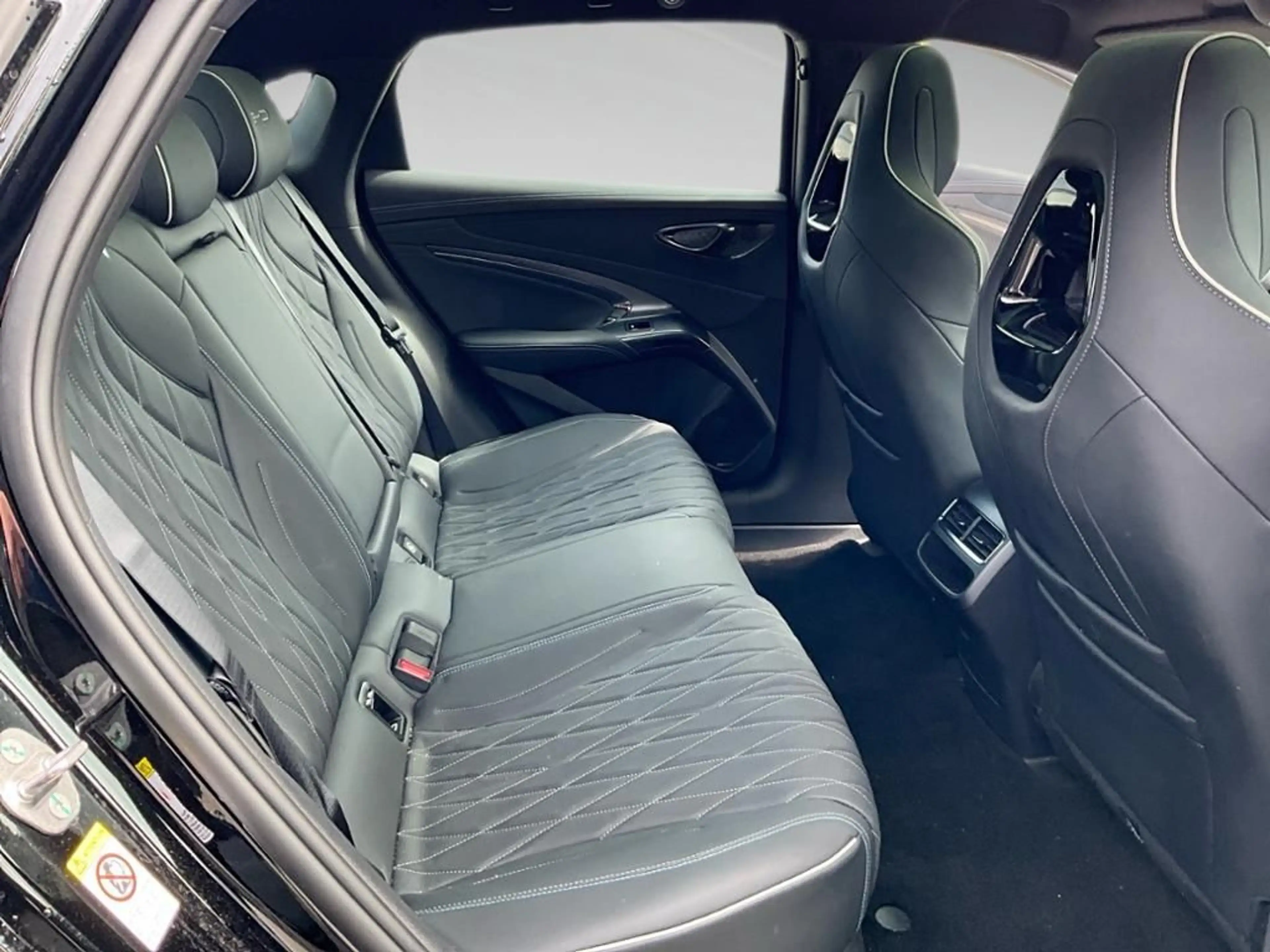 BYD Seal Comfort 2xKlima 360 ACC AUT Bel.Sitz HUD LM — photo 11