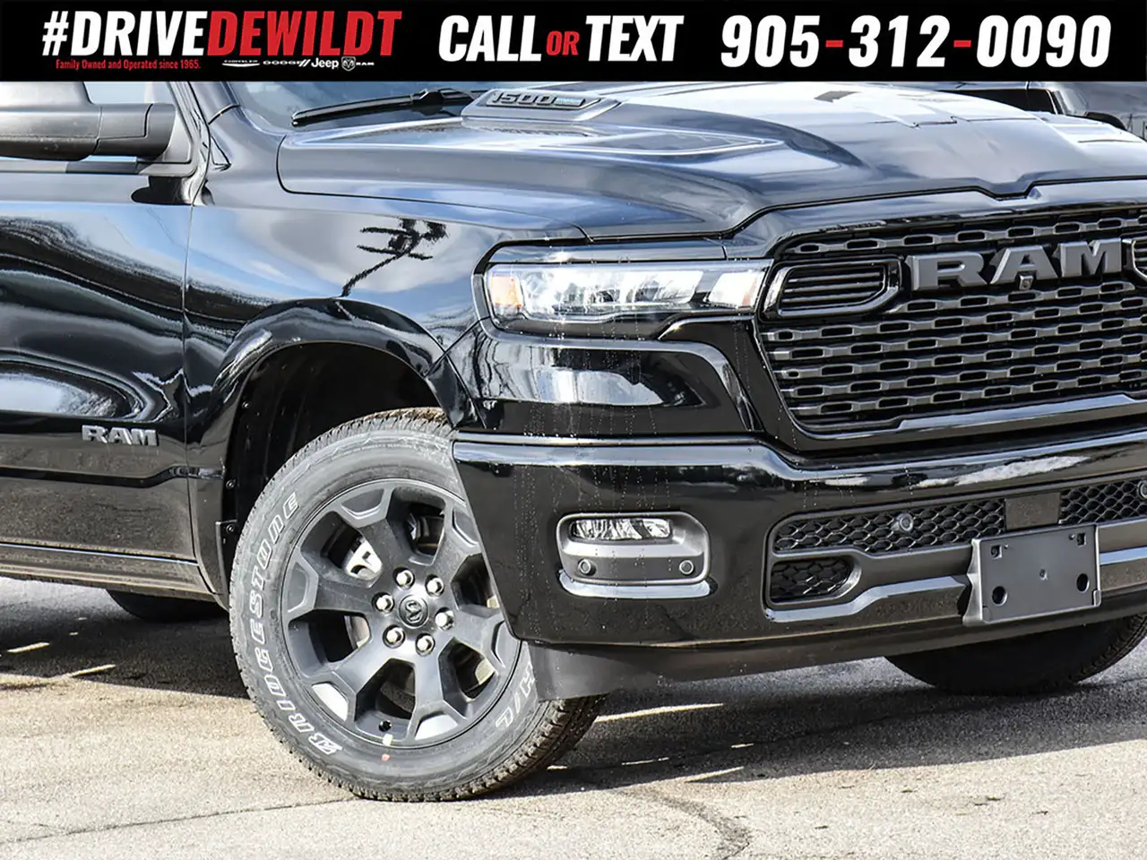 RAM 1500 снимка RAM 1500