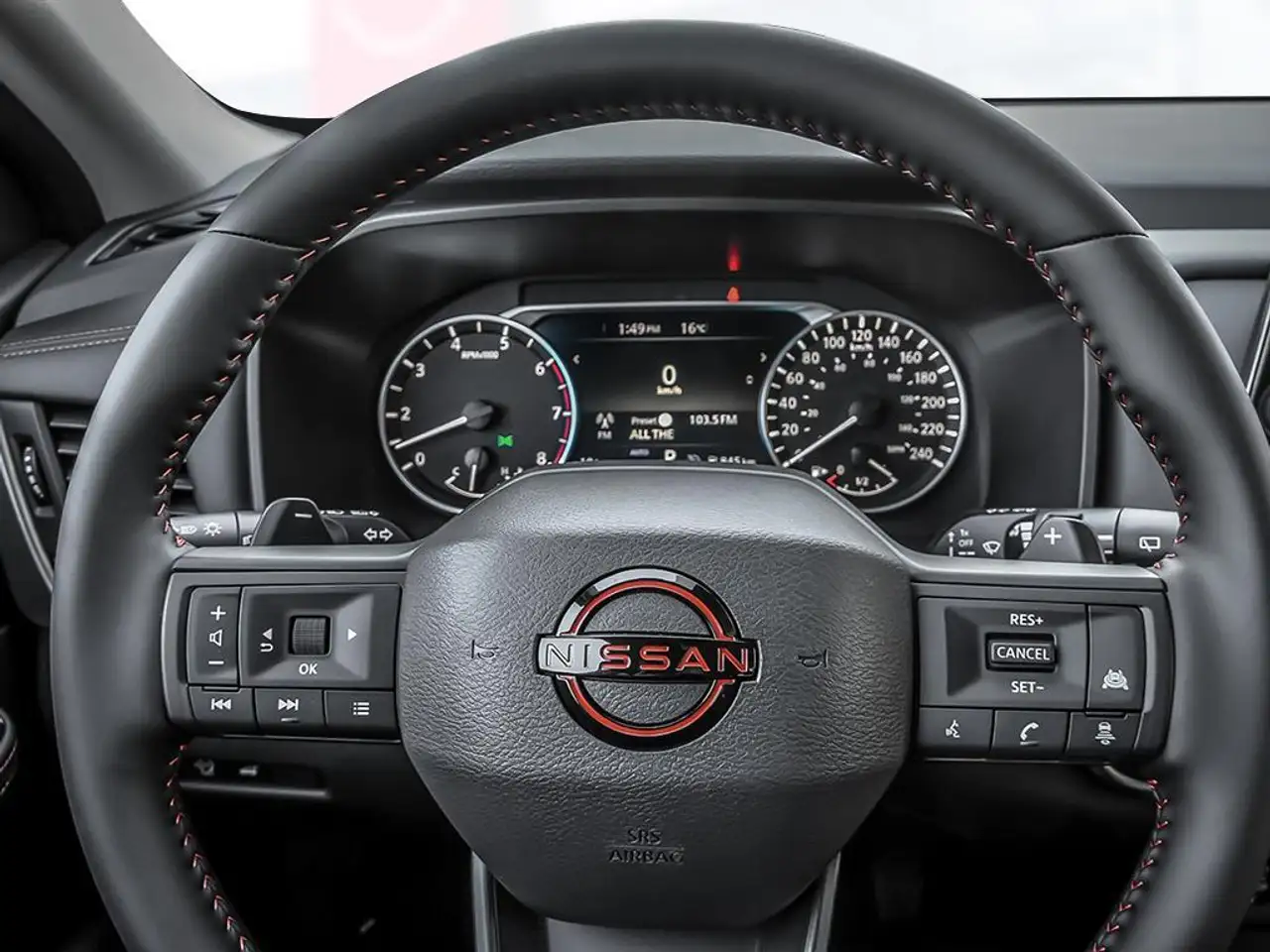 Nissan Rogue fotografie Nissan Rogue