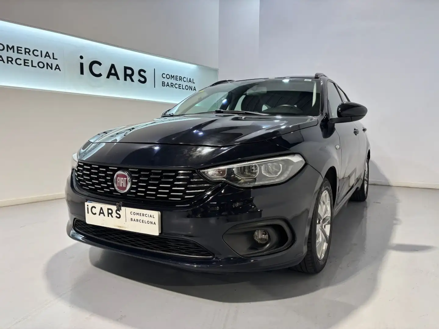 Fiat Tipo SW 1.4 T-Jet Lounge Negro - 1