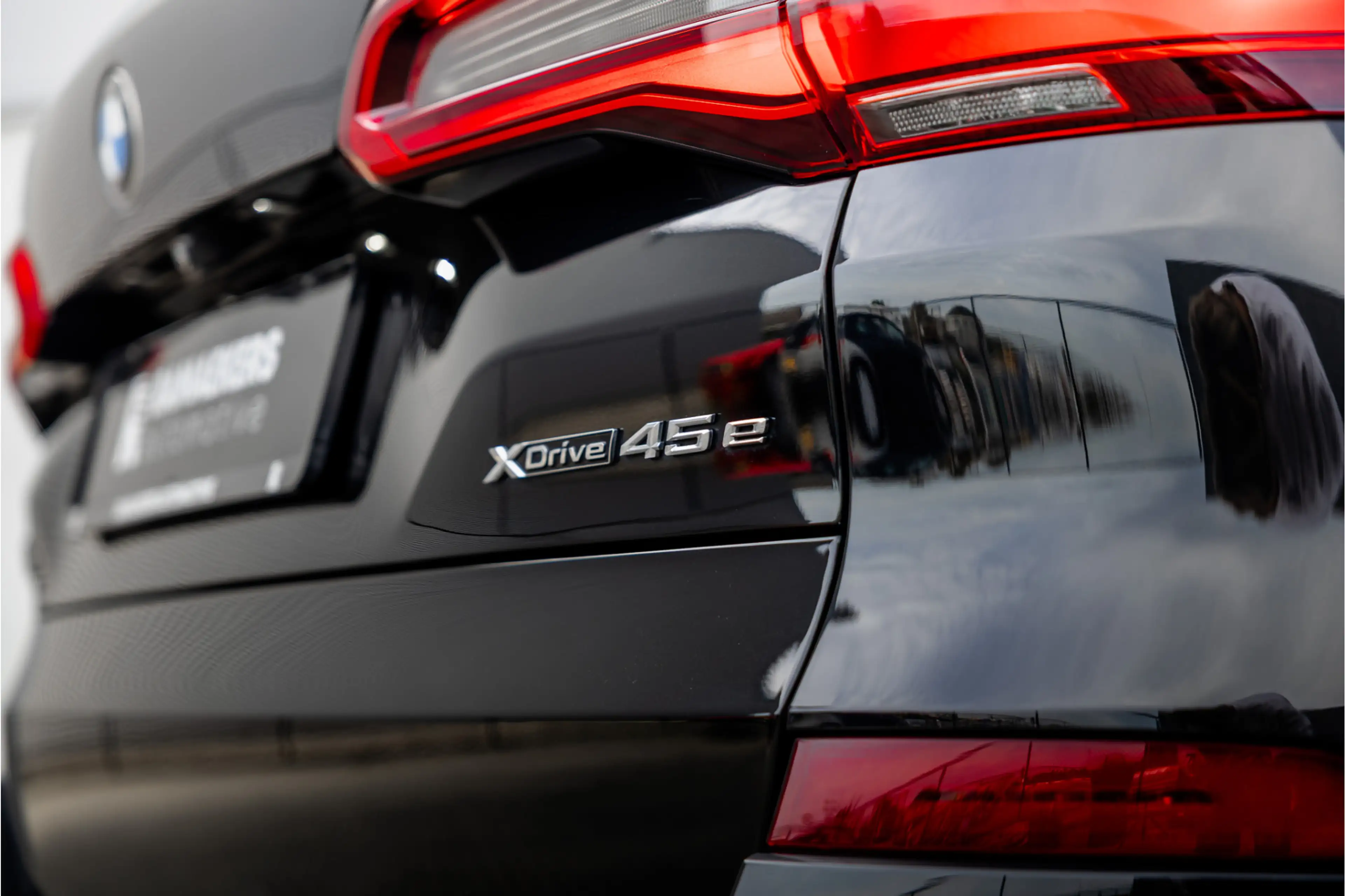BMW X5 xDrive45e High Executive M-Sport / 22 inch / Co-Pi — photo 42