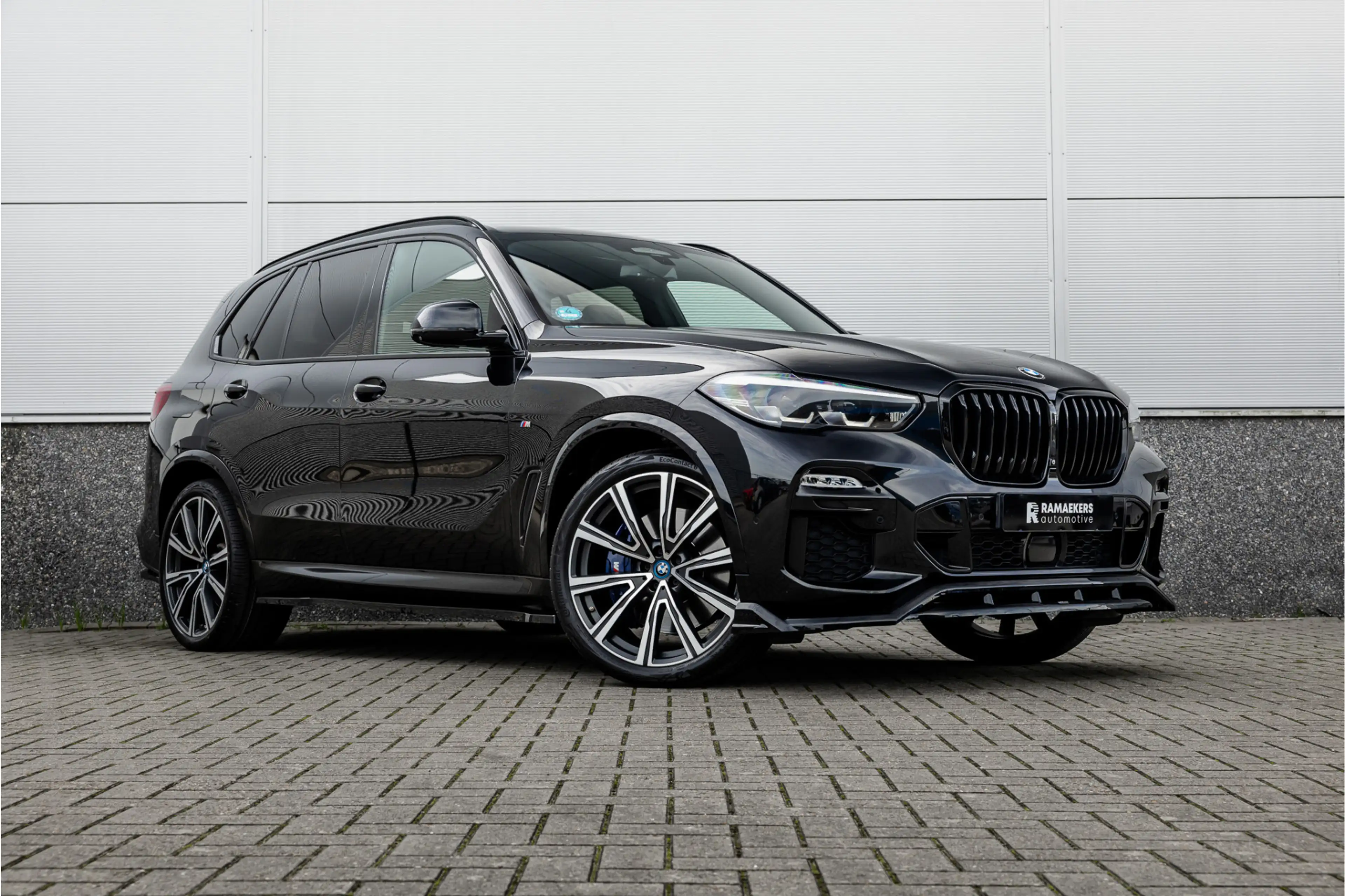 BMW X5 xDrive45e High Executive M-Sport / 22 inch / Co-Pi — photo 11