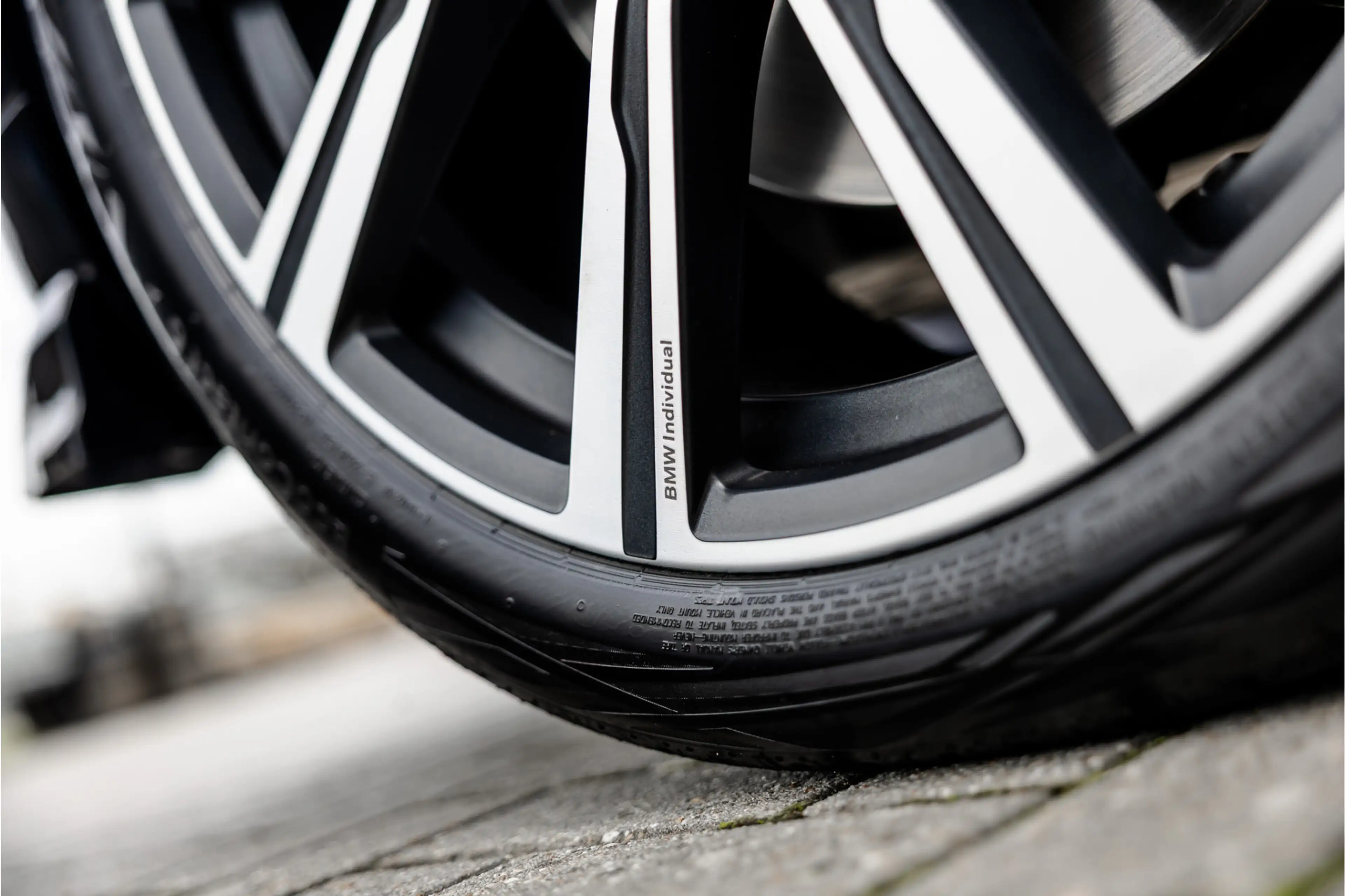 BMW X5 xDrive45e High Executive M-Sport / 22 inch / Co-Pi — photo 34