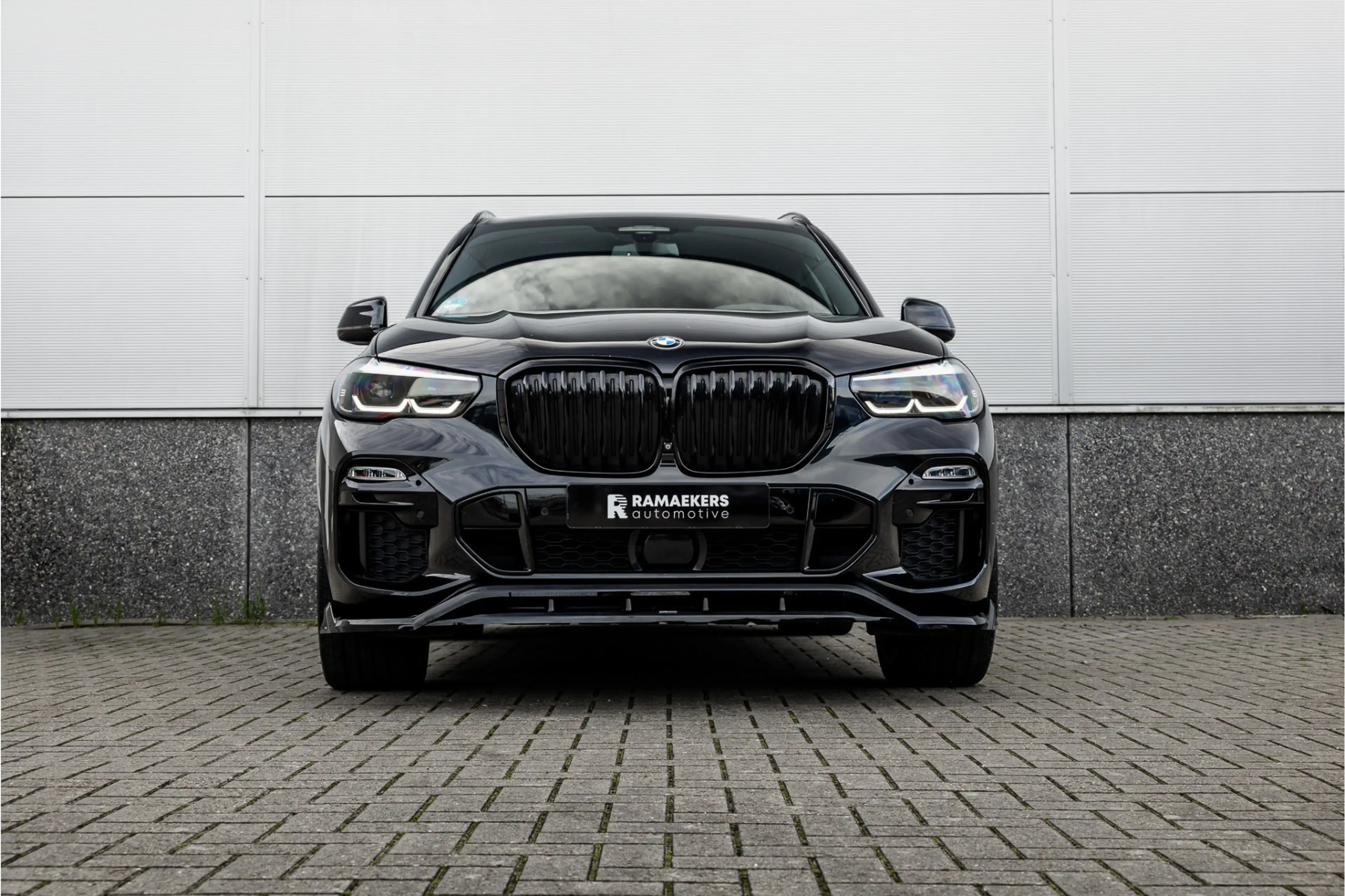 BMW X5 xDrive45e High Executive M-Sport / 22 inch / Co-Pi — photo 3