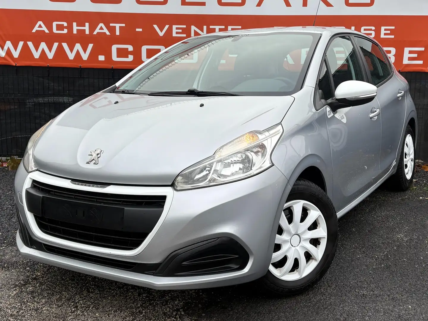 Peugeot 208 1.0i Like -EU6 - GARANTIE 1AN - Grau - 1