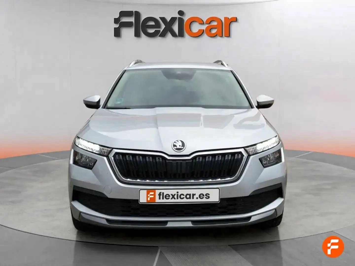 Skoda Kamiq 1.0 TSI 81kW (110CV) Ambition Gris - 2