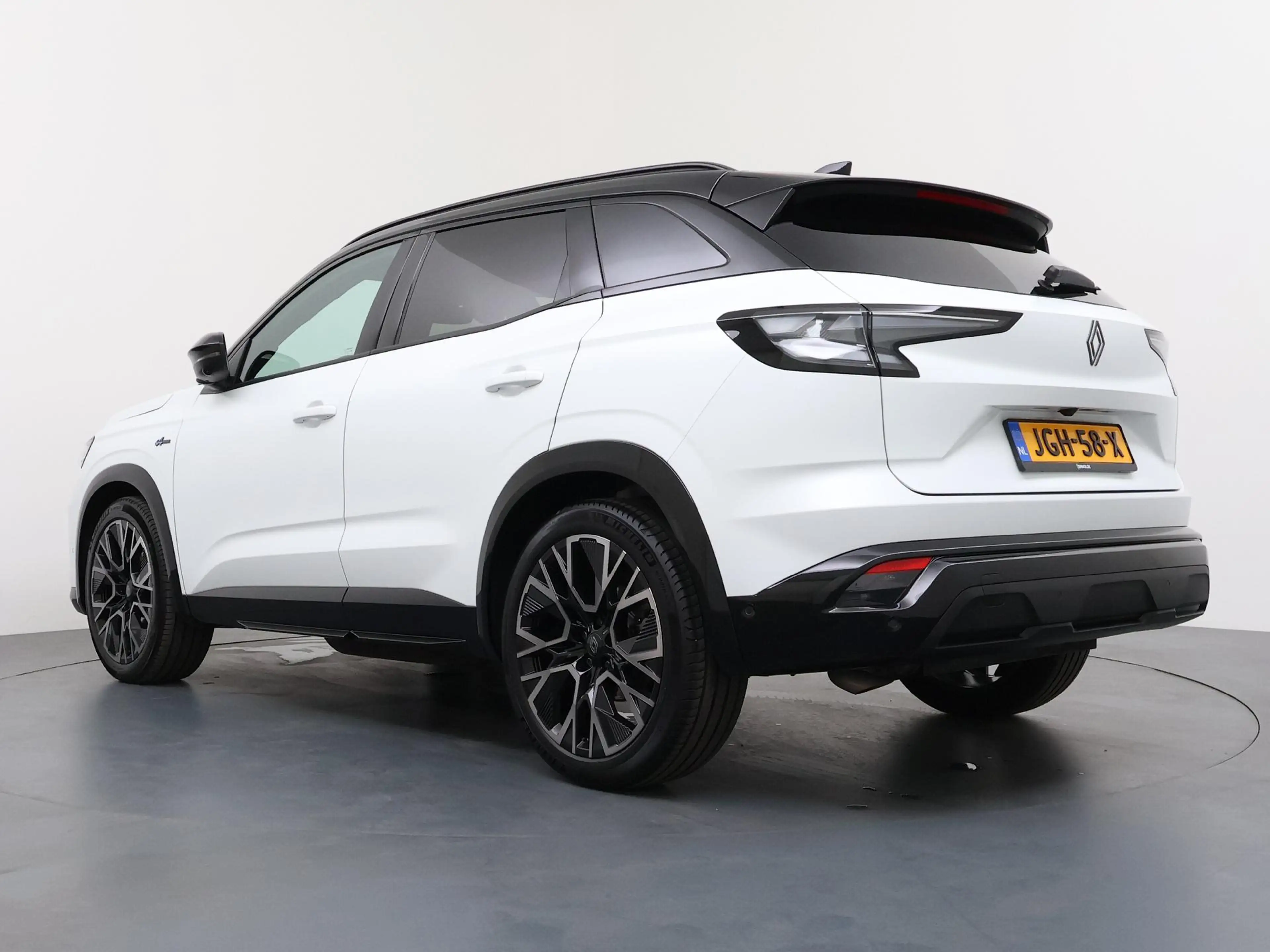 Renault Austral iconic esprit Alpine full hybrid E-Tech 200 | Matr — photo 3